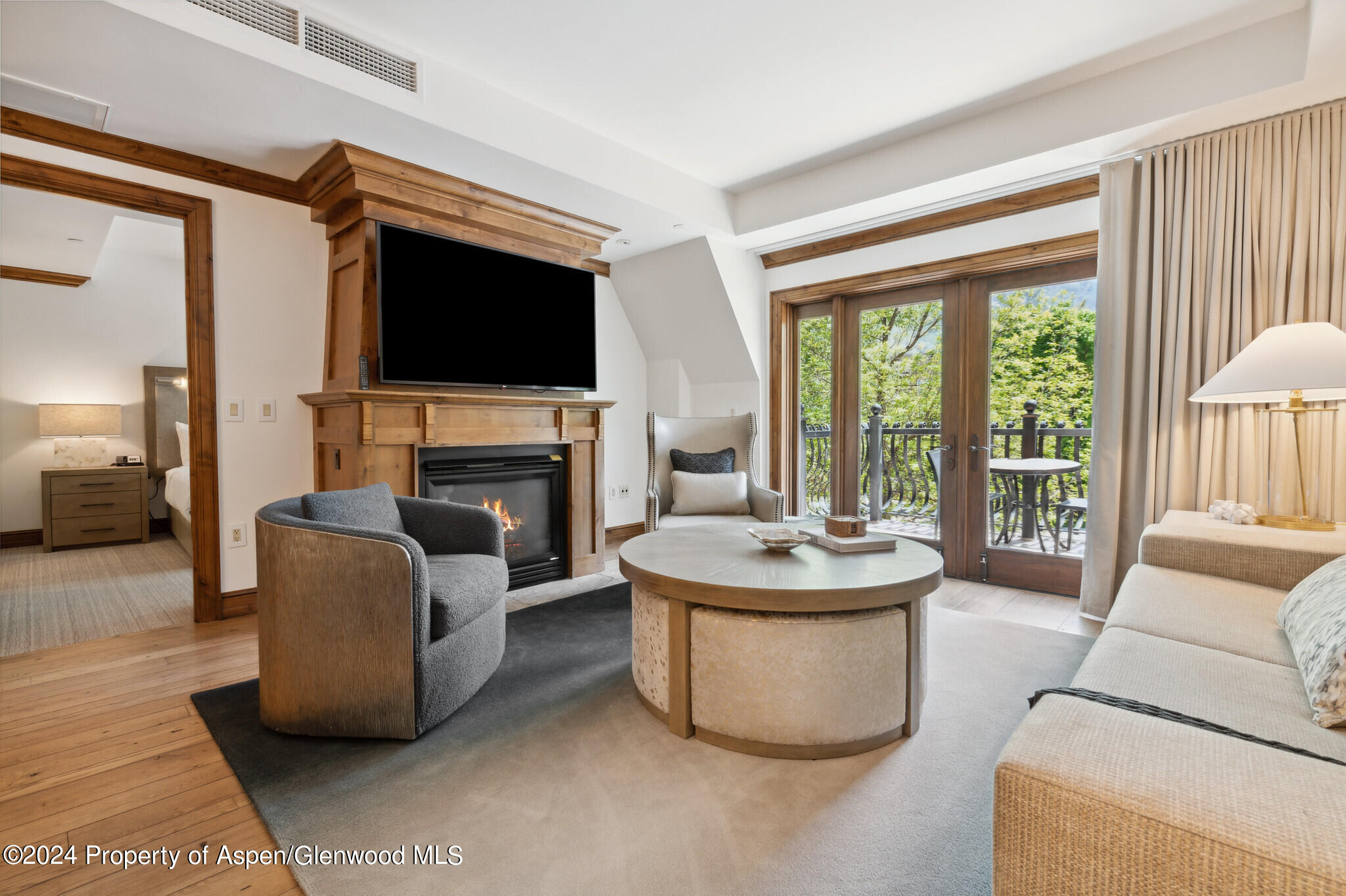 415 E Dean St., Unit 37, Week 6 Aspen CO 81611