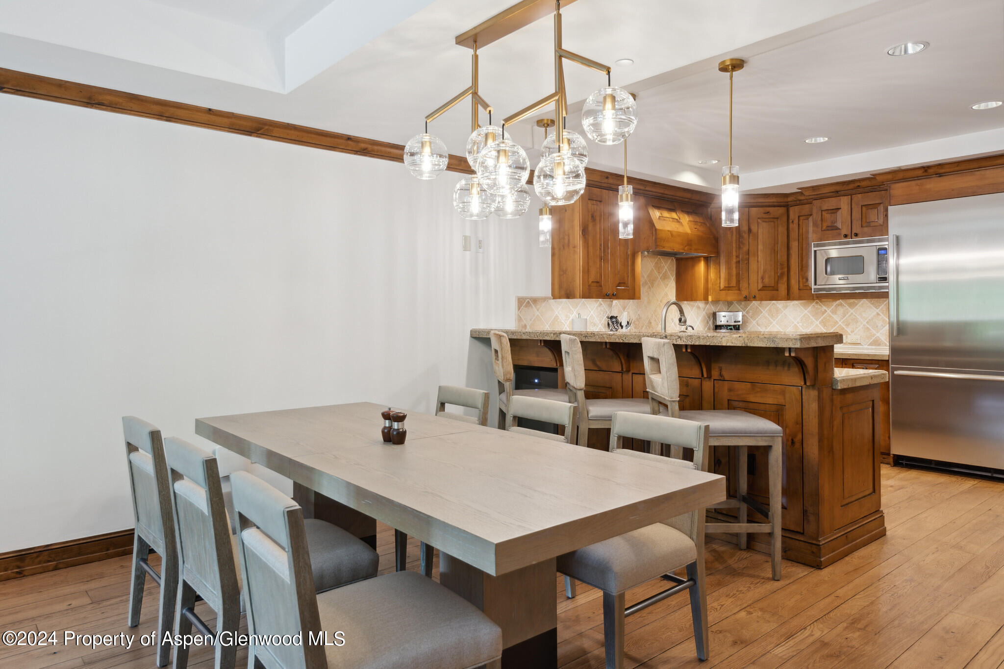 415 E Dean St., Unit 37, Week 6 Aspen CO 81611