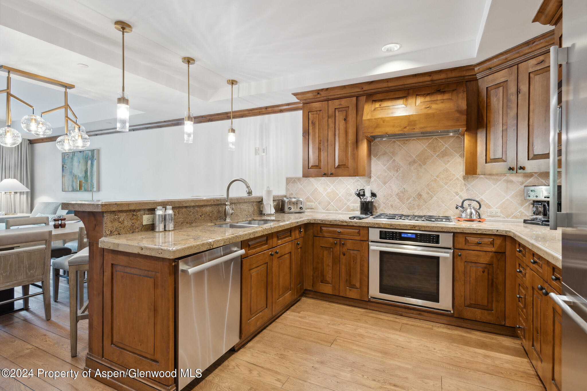 415 E Dean St., Unit 37, Week 6 Aspen CO 81611