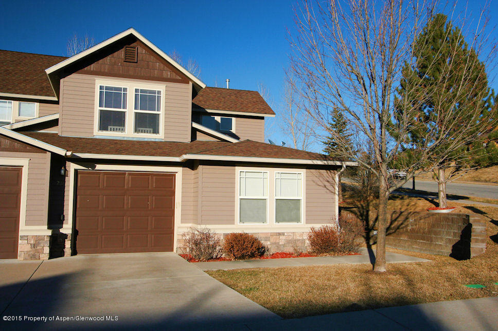 206 W Capital Court New Castle CO 81647