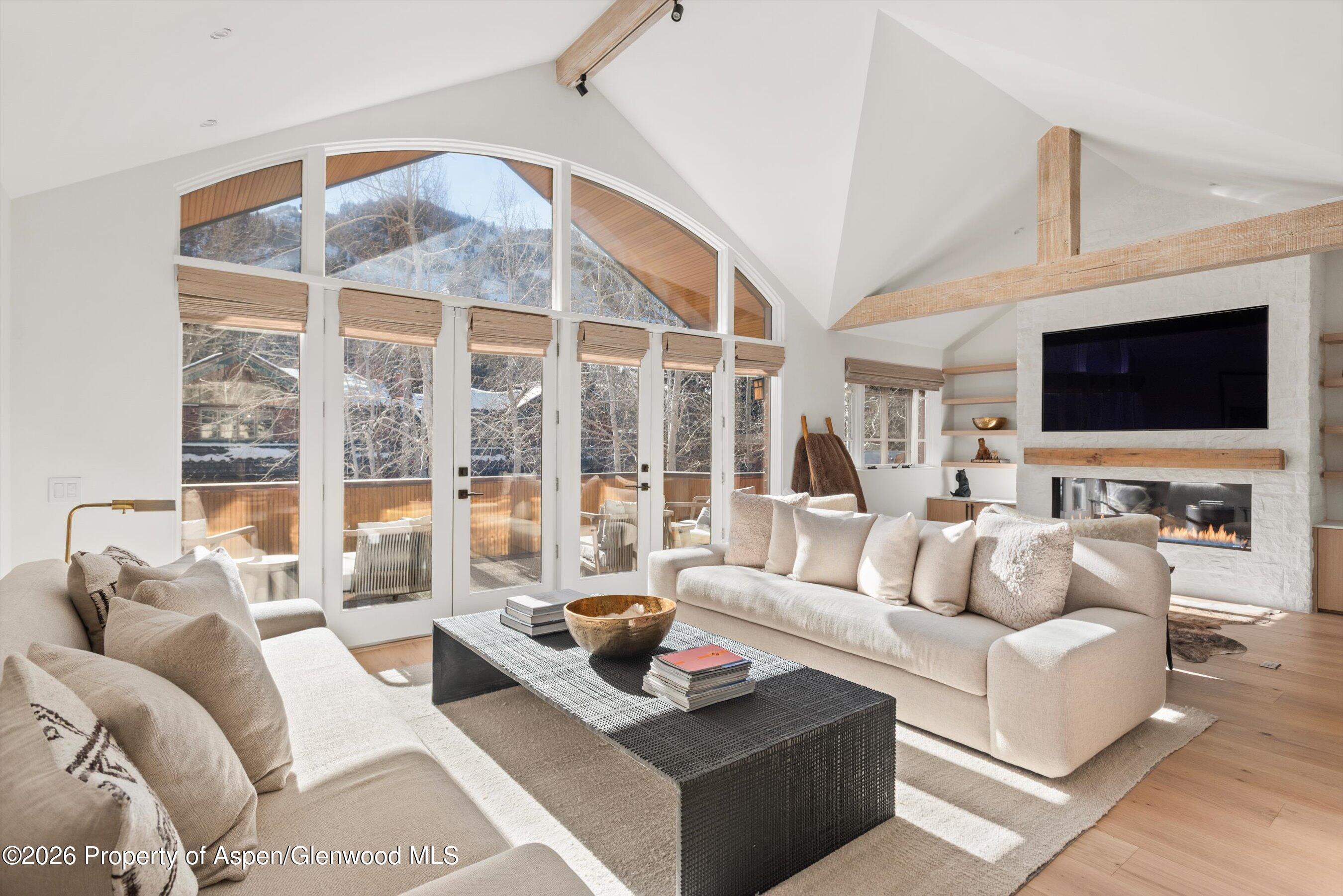825 E Cooper Avenue Aspen CO 81611