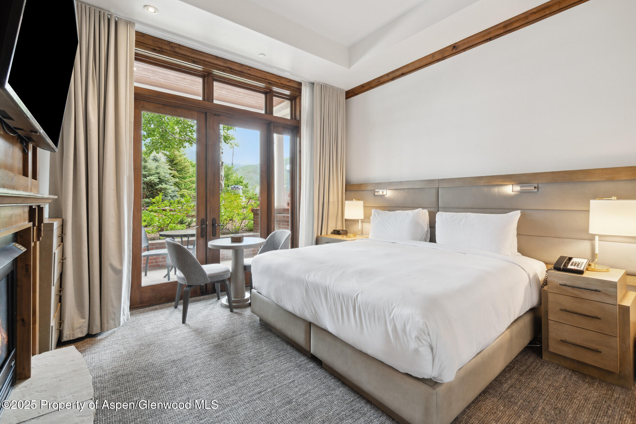 415 E Dean St, Unit 1, Week 29 Street Aspen CO 81611