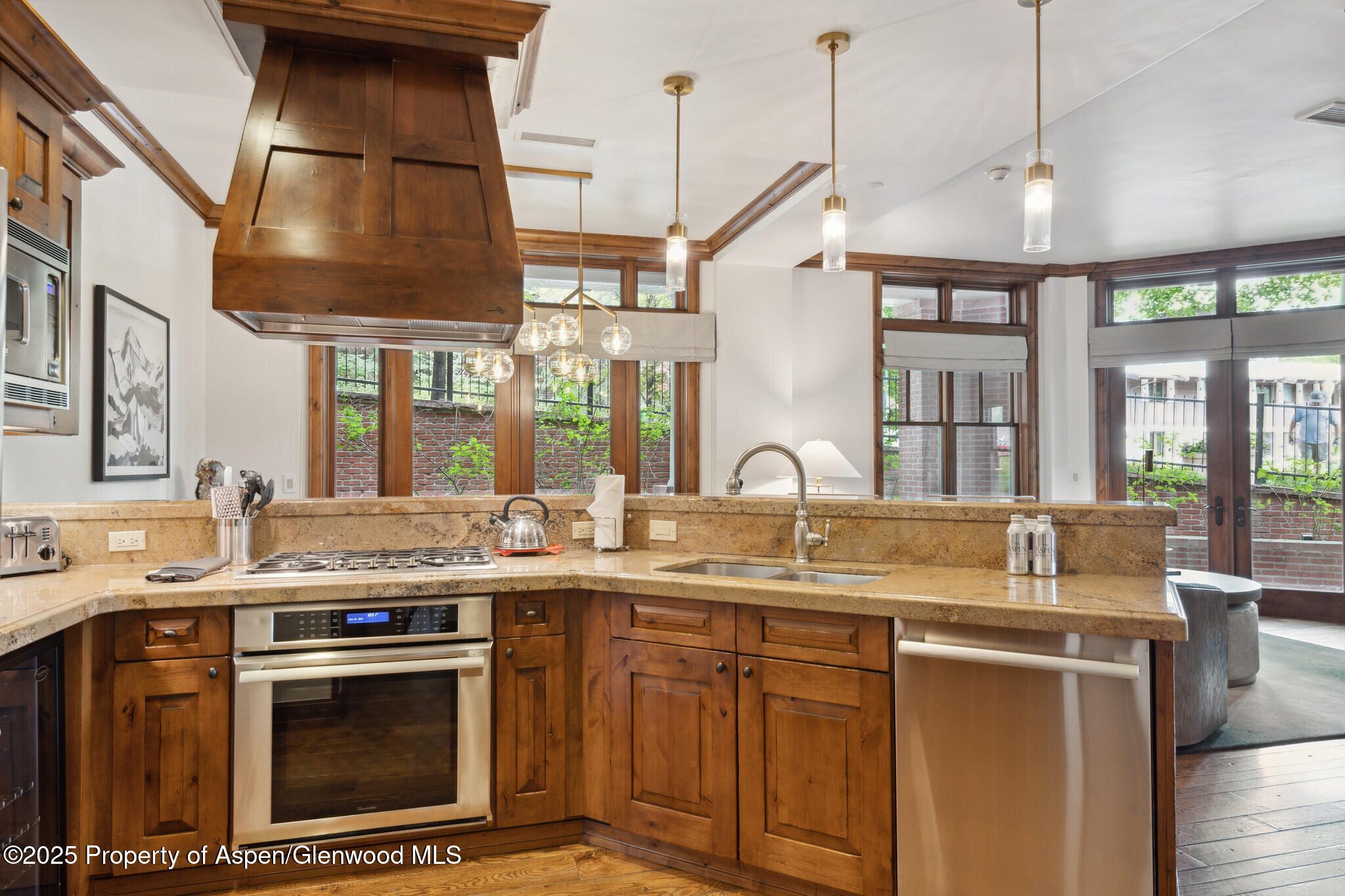 415 E Dean St, Unit 1, Week 29 Street Aspen CO 81611