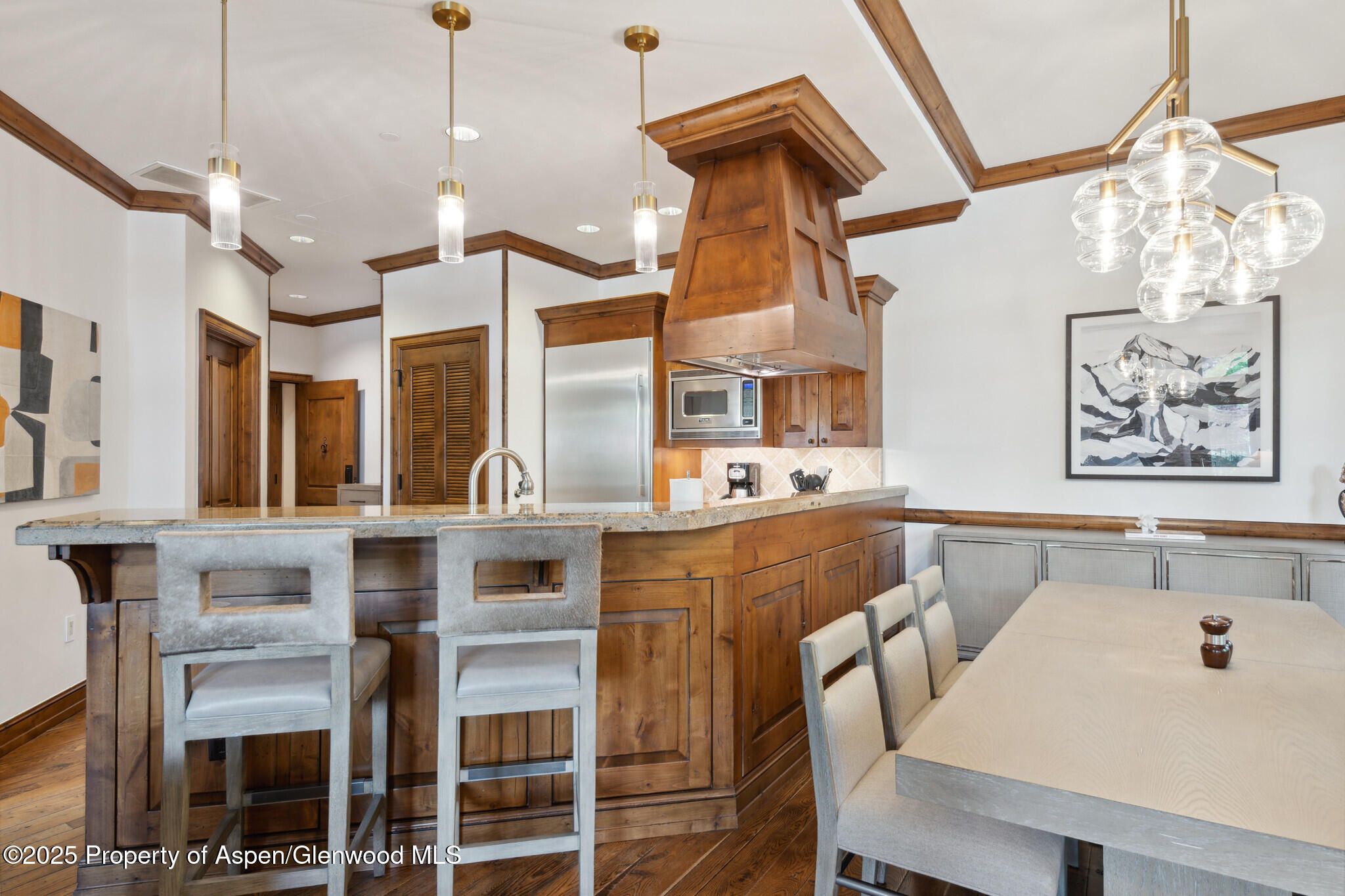415 E Dean St, Unit 1, Week 29 Street Aspen CO 81611