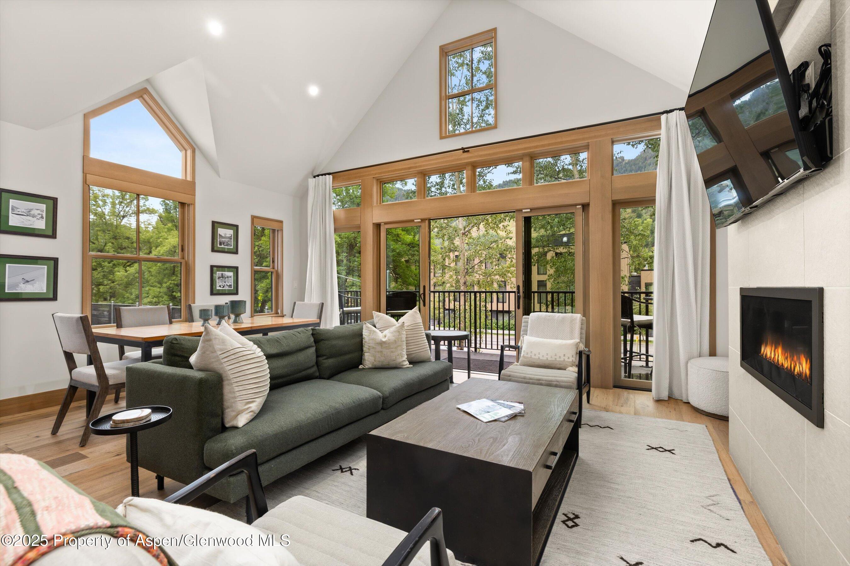 122 W Main Street Aspen CO 81611