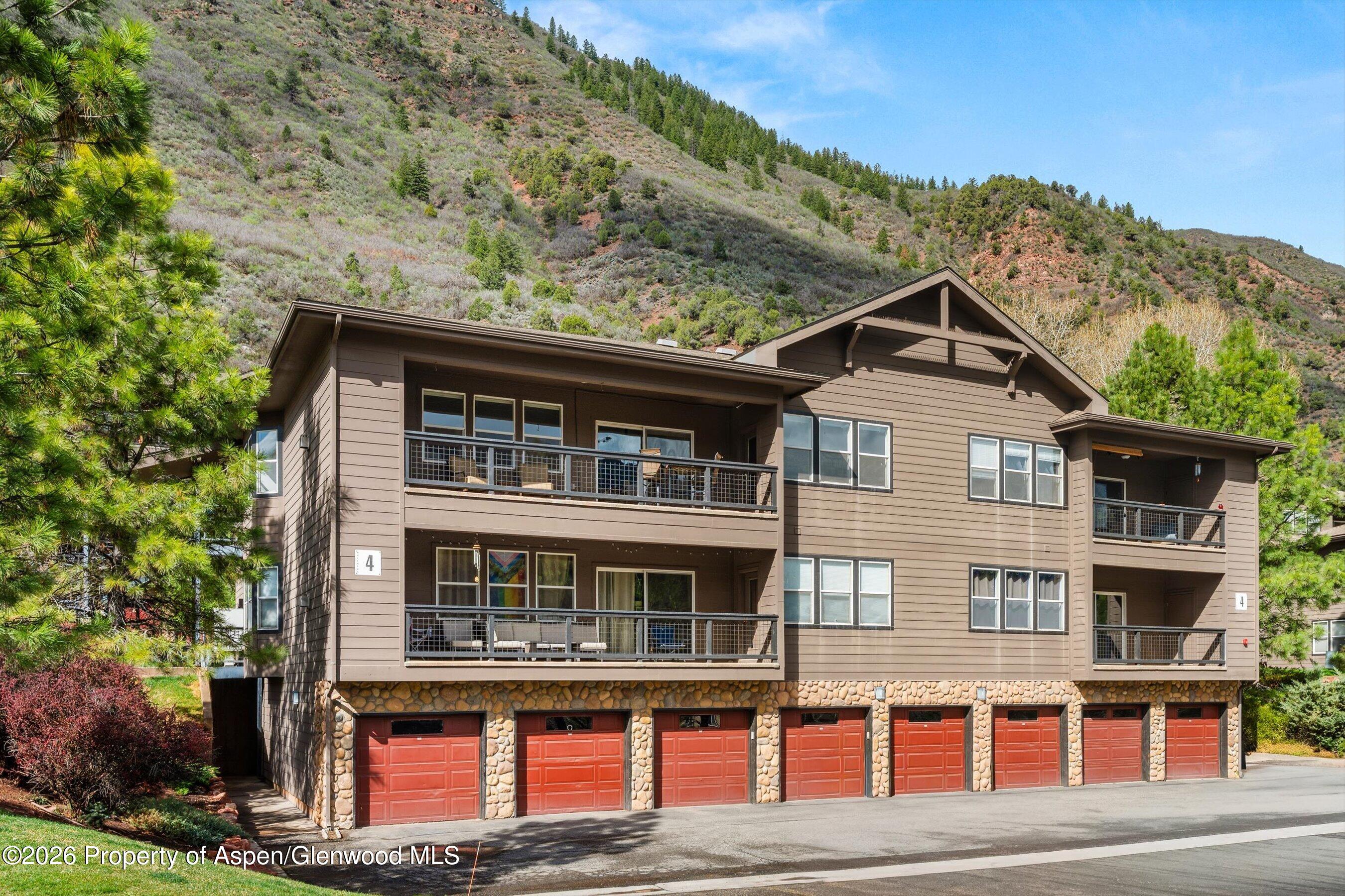 Glenwood Springs CO, 2701 Midland Avenue, Unit #425