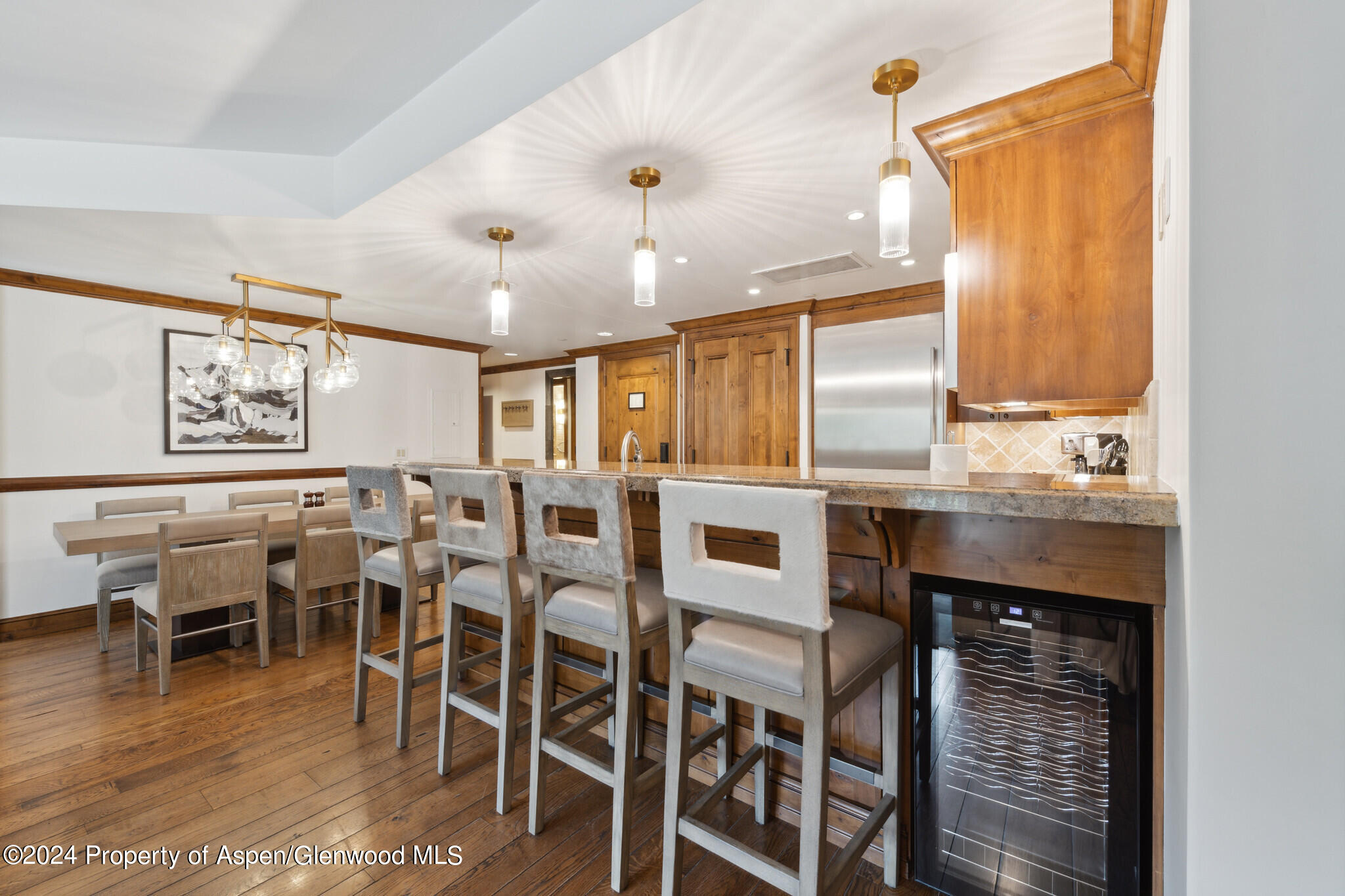 415 E Dean St, Unit 22, Week 6 Aspen CO 81611