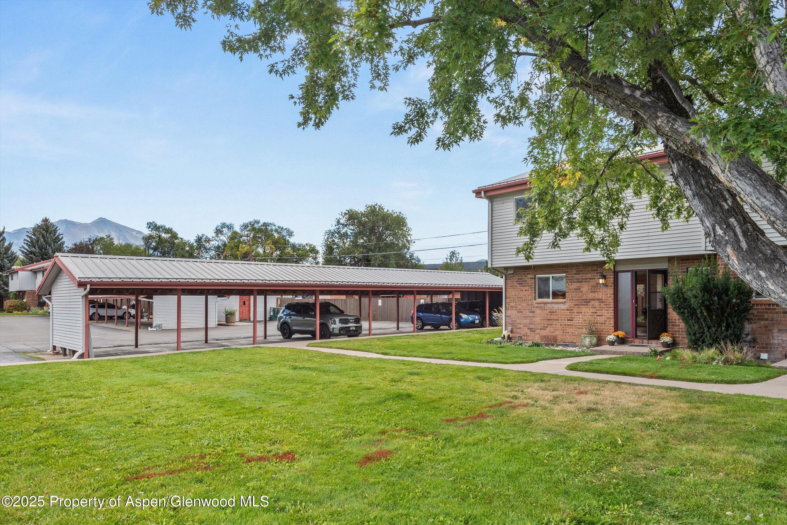 621 S 2nd Street Carbondale CO 81623