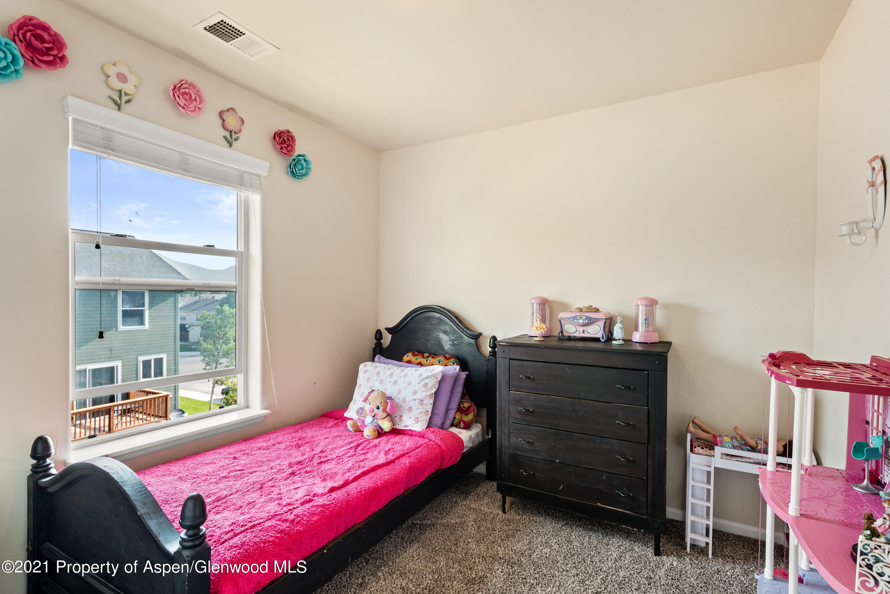 2426 Pine Lane Rifle CO 81650