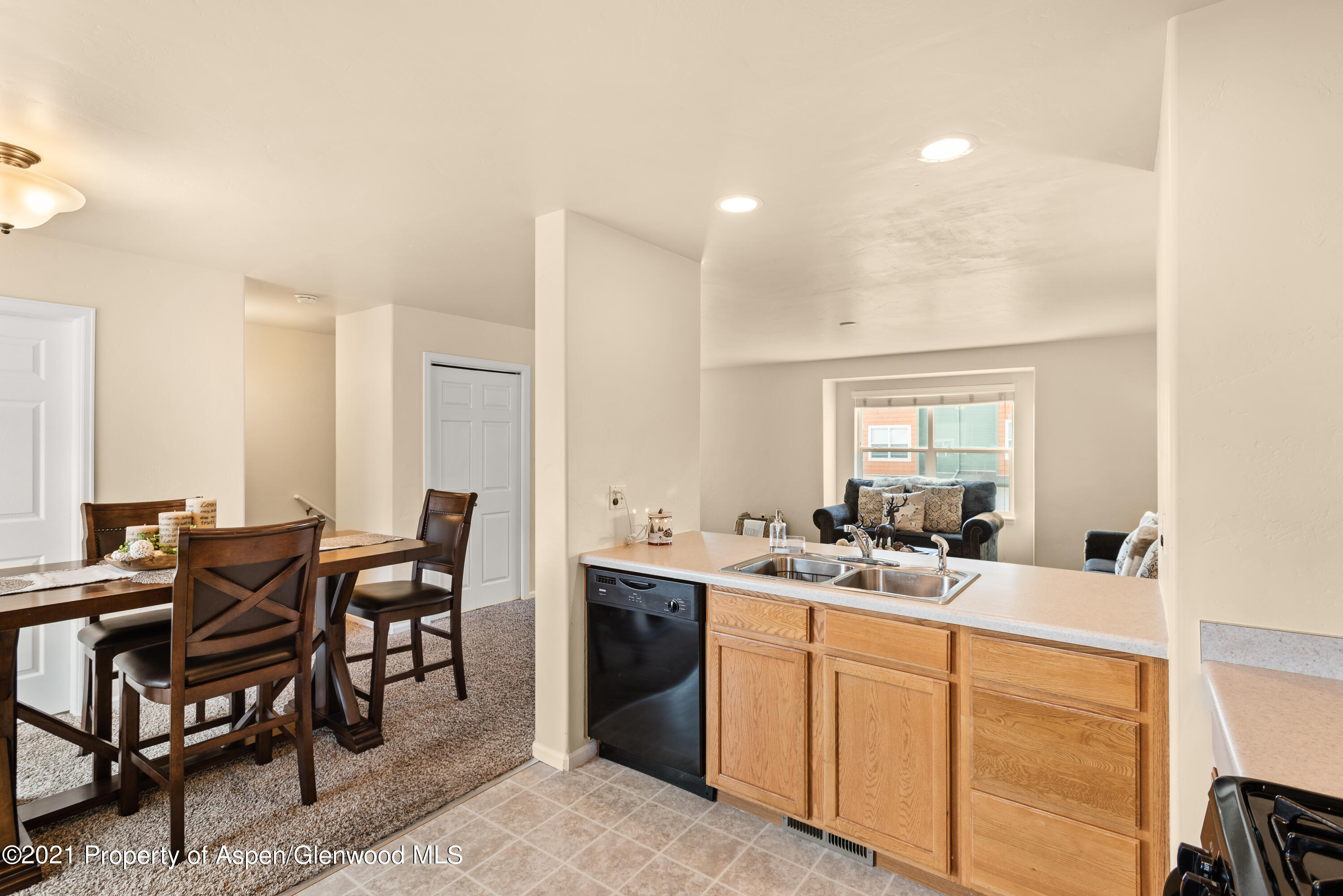 2426 Pine Lane Rifle CO 81650