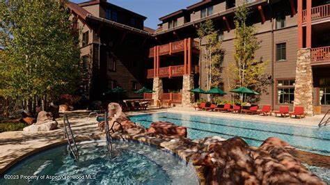 75 Prospector Road Aspen CO 81611