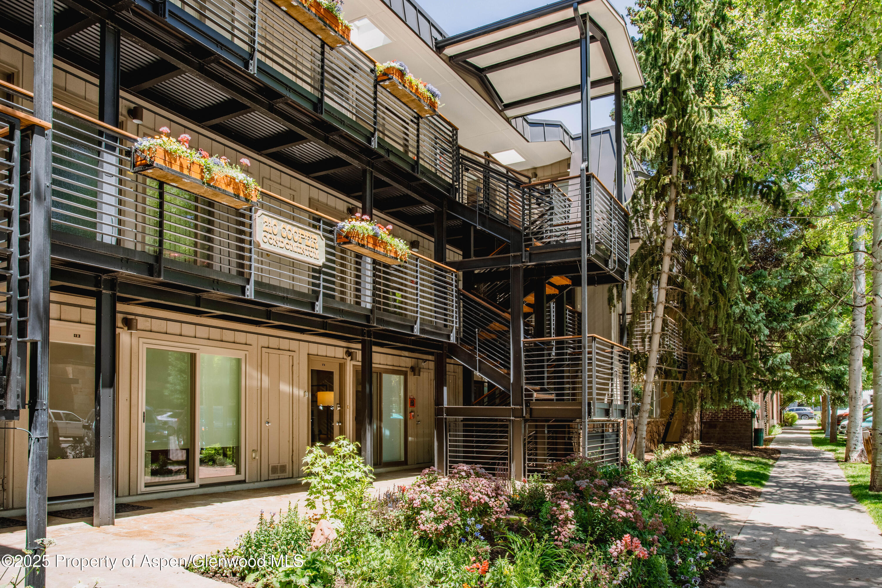 210 E Cooper Avenue Aspen CO 81611