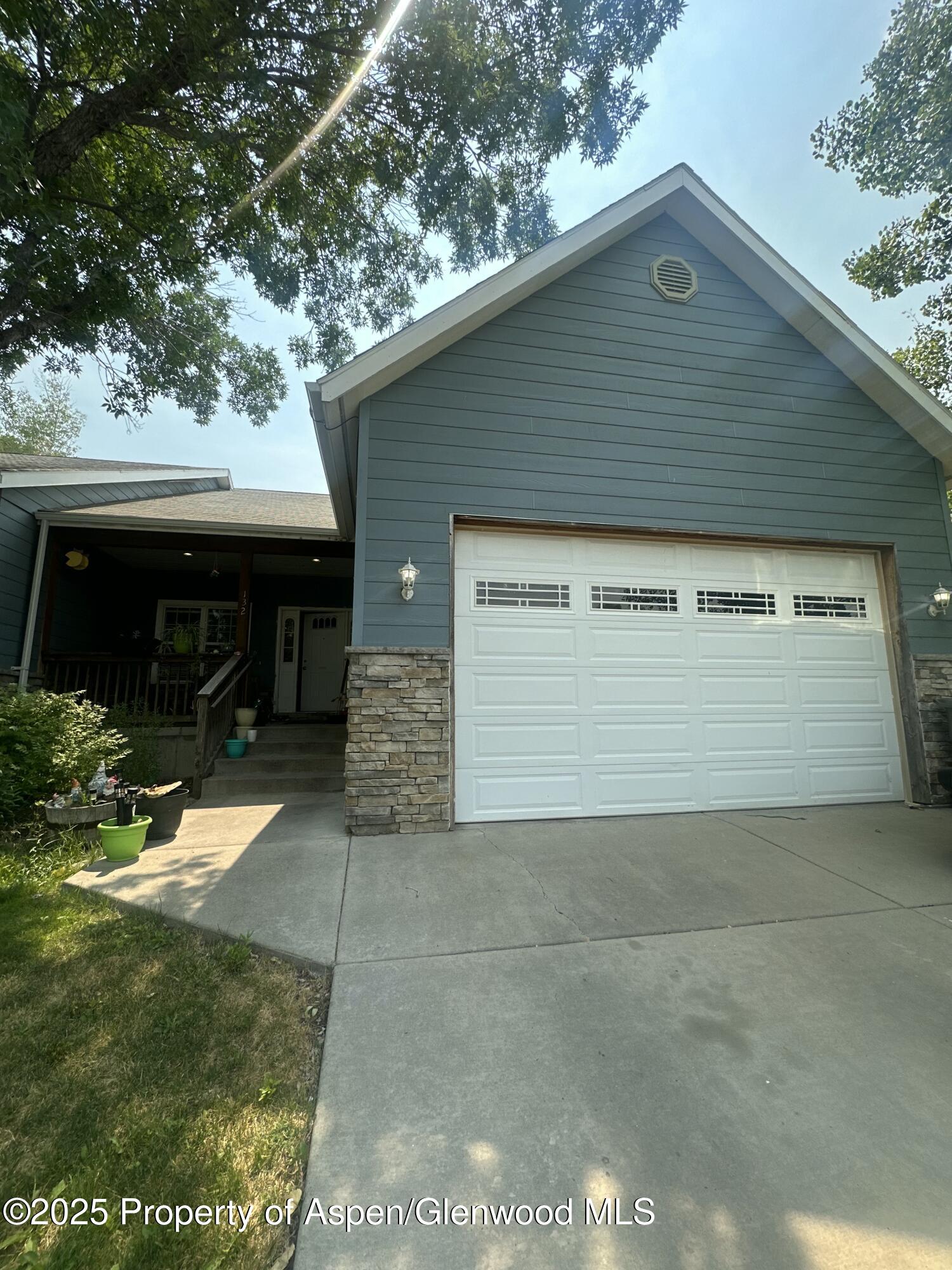 132 S Golden Drive Silt CO 81652