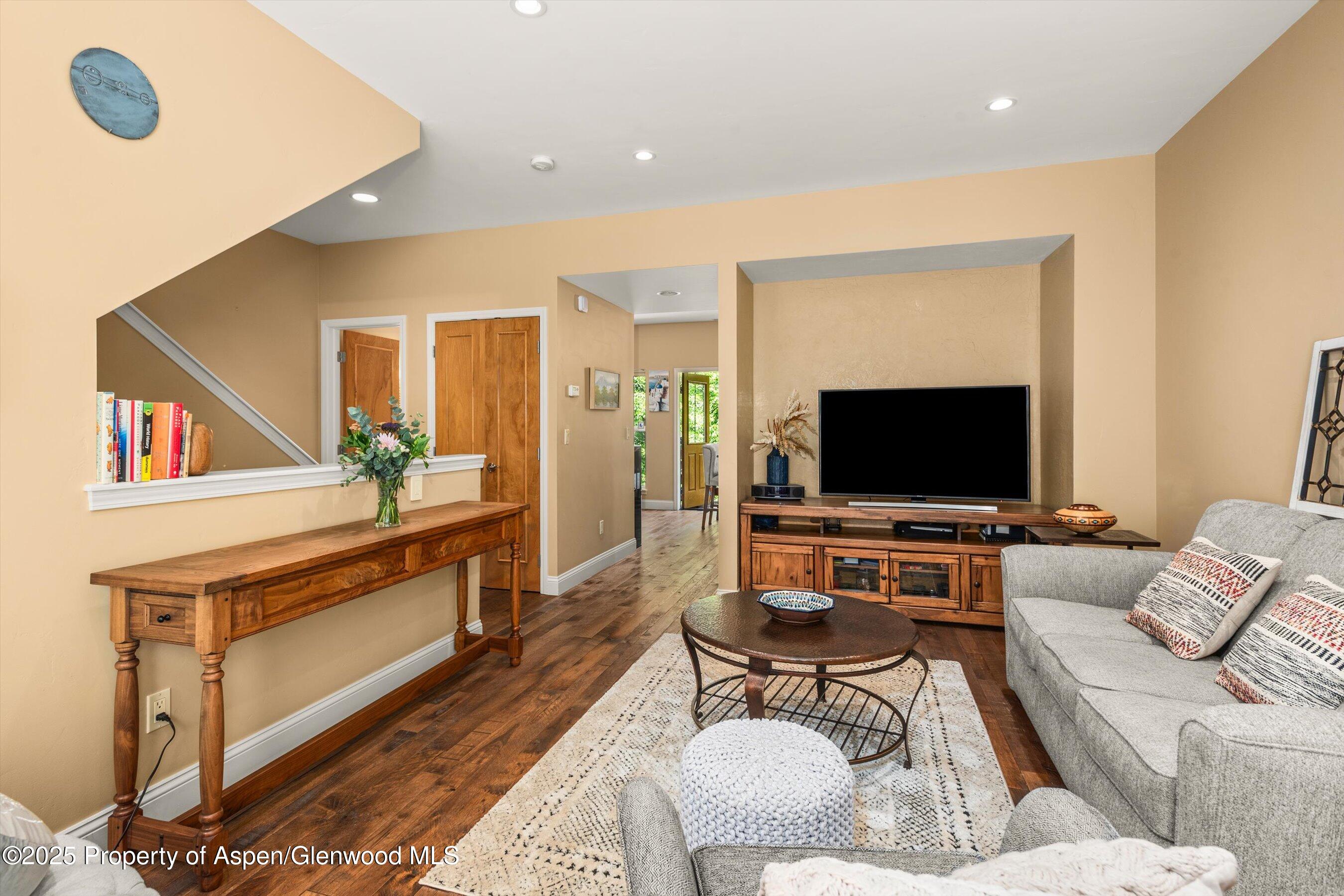 169 Village Lane Carbondale CO 81623