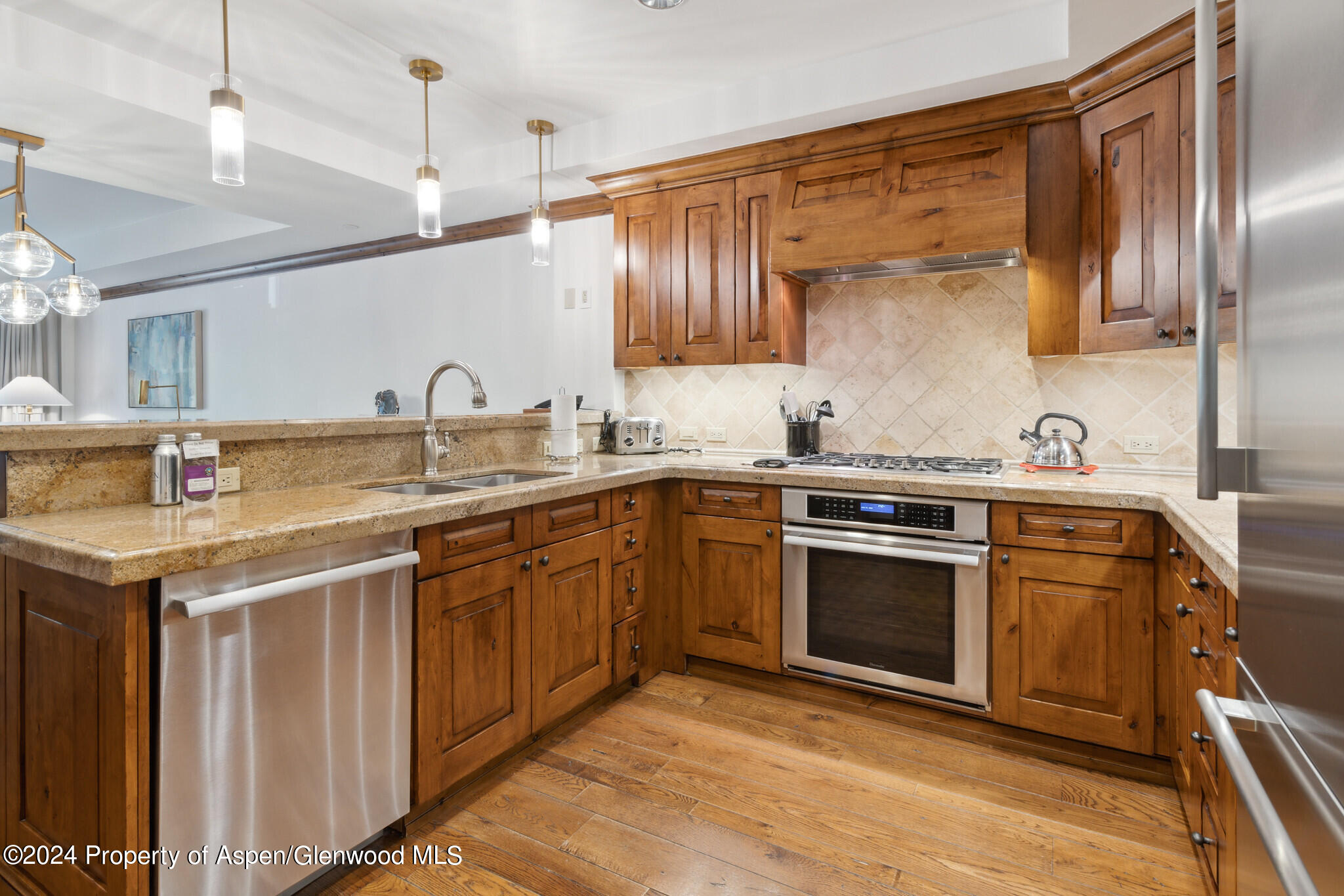 415 E Dean St, Unit 23b, Week 5 Aspen CO 81611