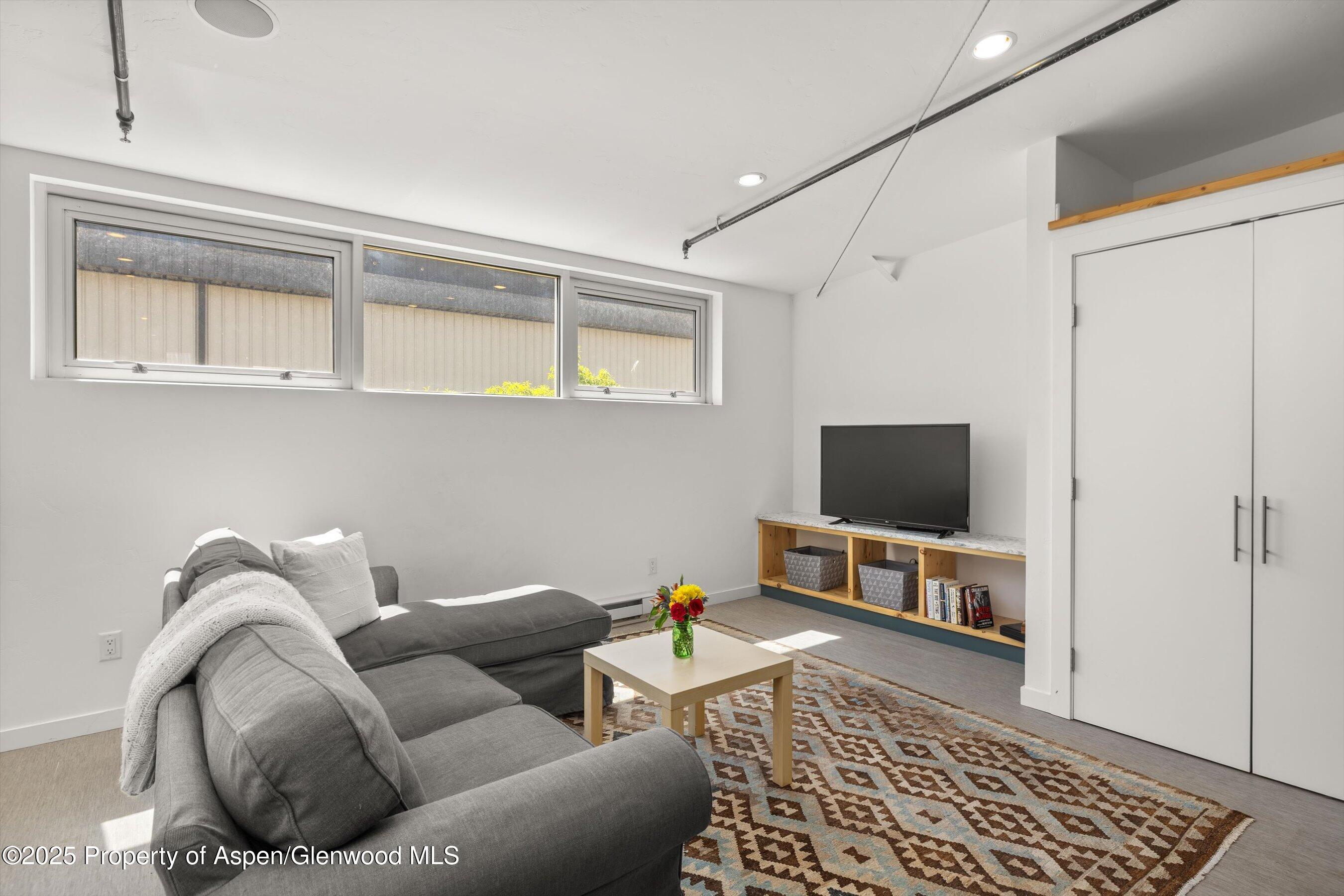 1945 Dolores Way Carbondale CO 81623