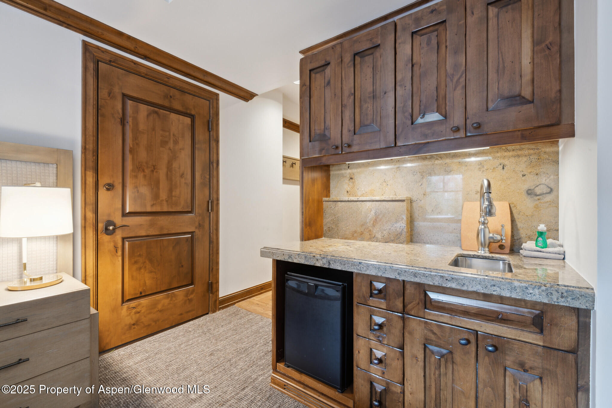 415 E Dean St, Unit 36, Week 33 Aspen CO 81611