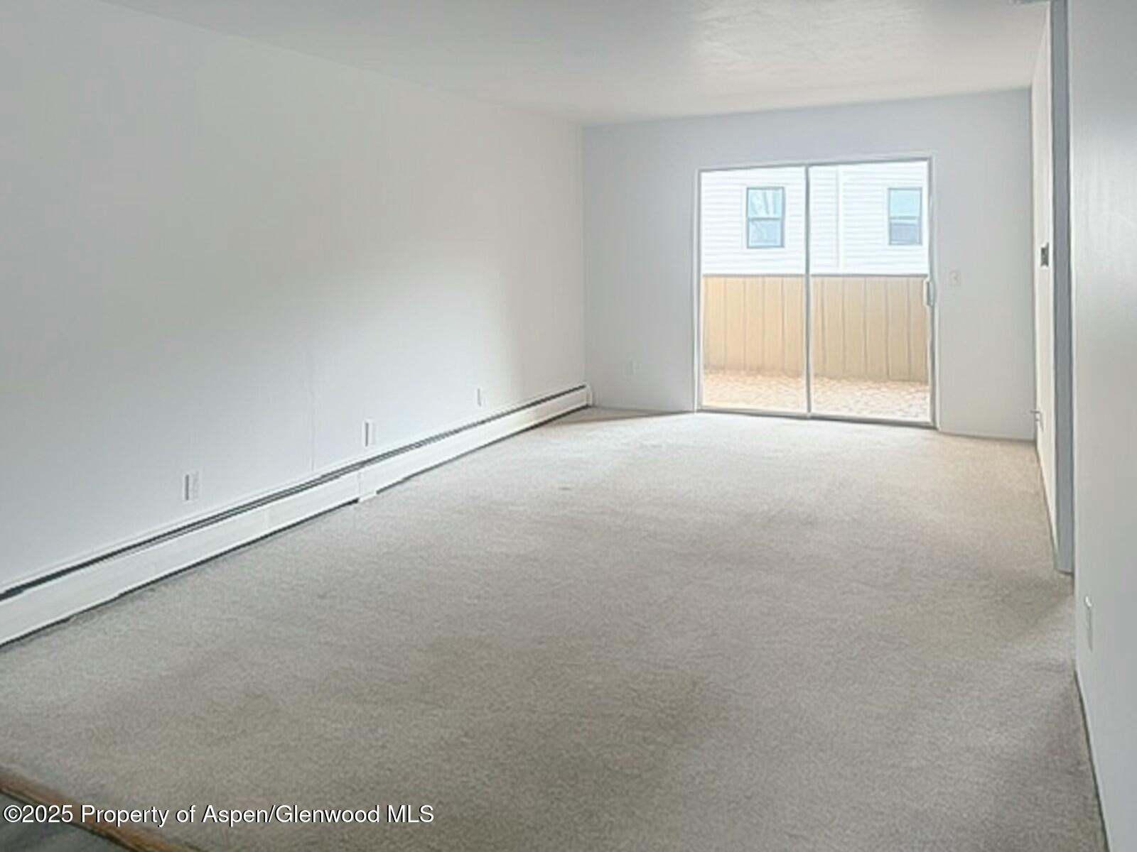 Glenwood Springs CO, 51519 Highway 6 & 24, Unit B26