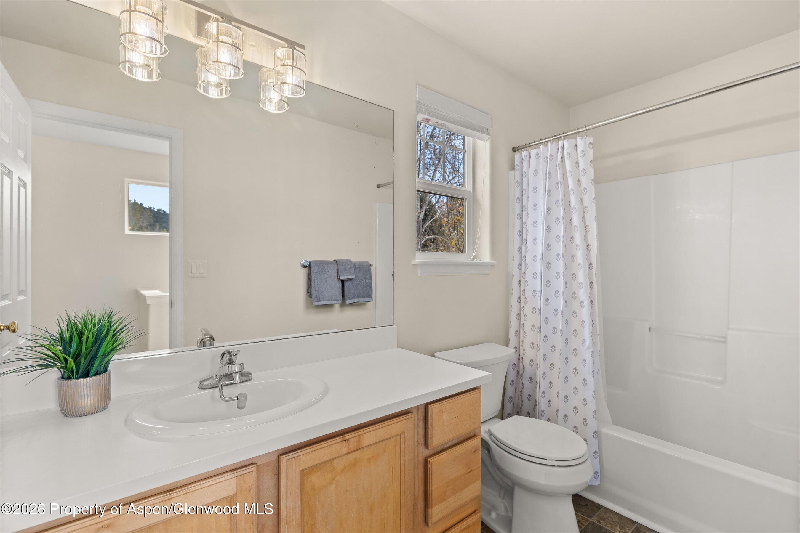 132 W Cathedral Court New Castle CO 81647