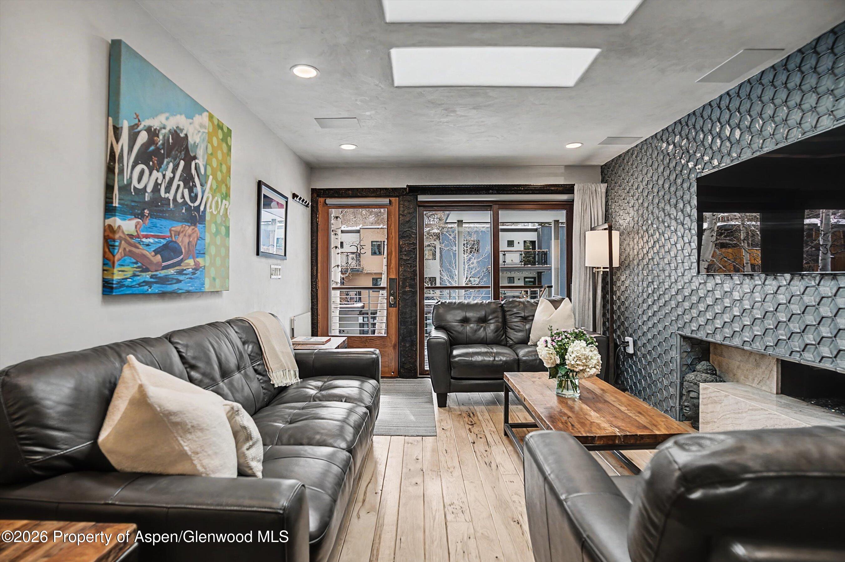 100 E Dean Street Aspen CO 81611