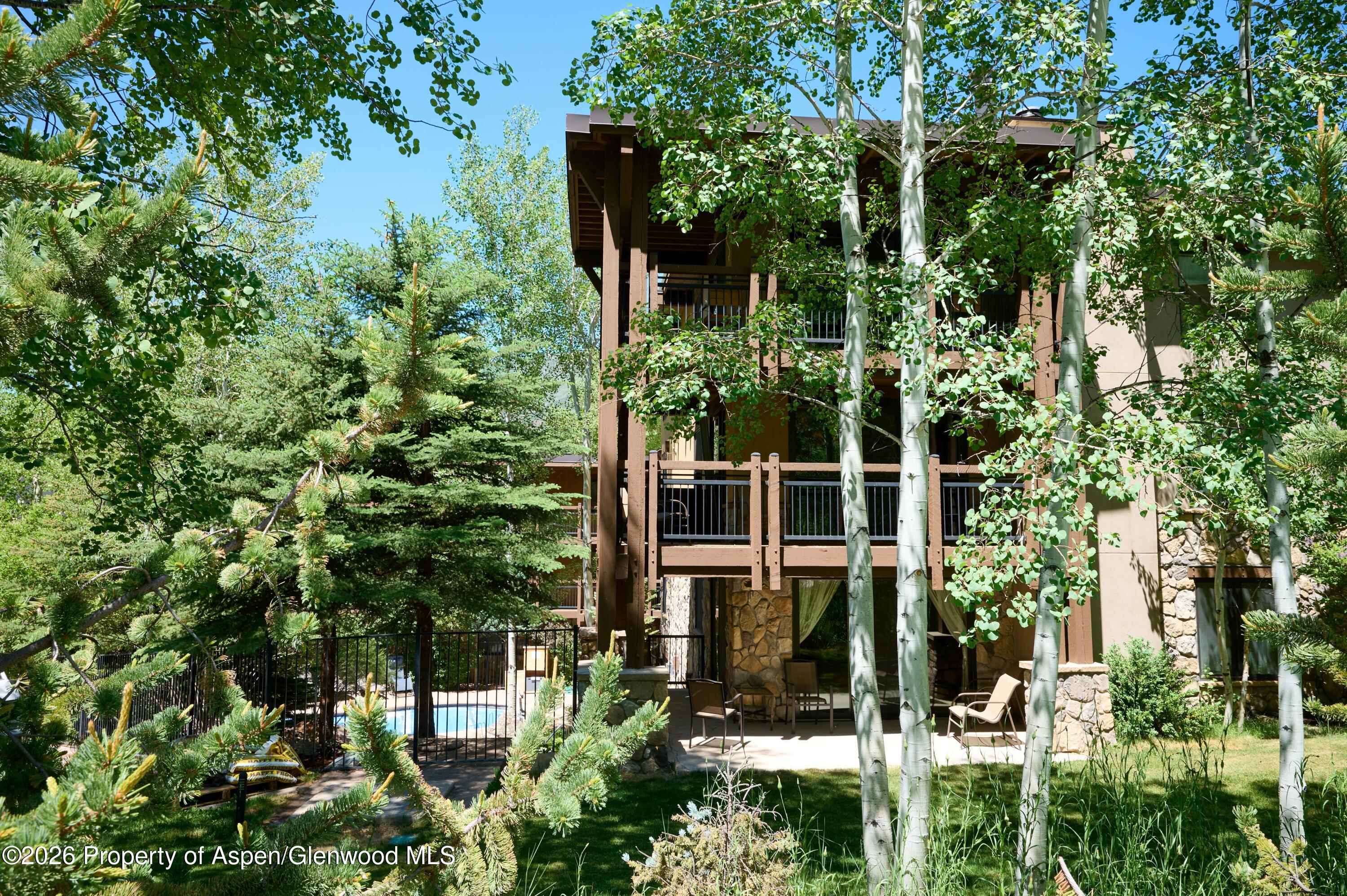 131 E Durant Avenue Aspen CO 81611