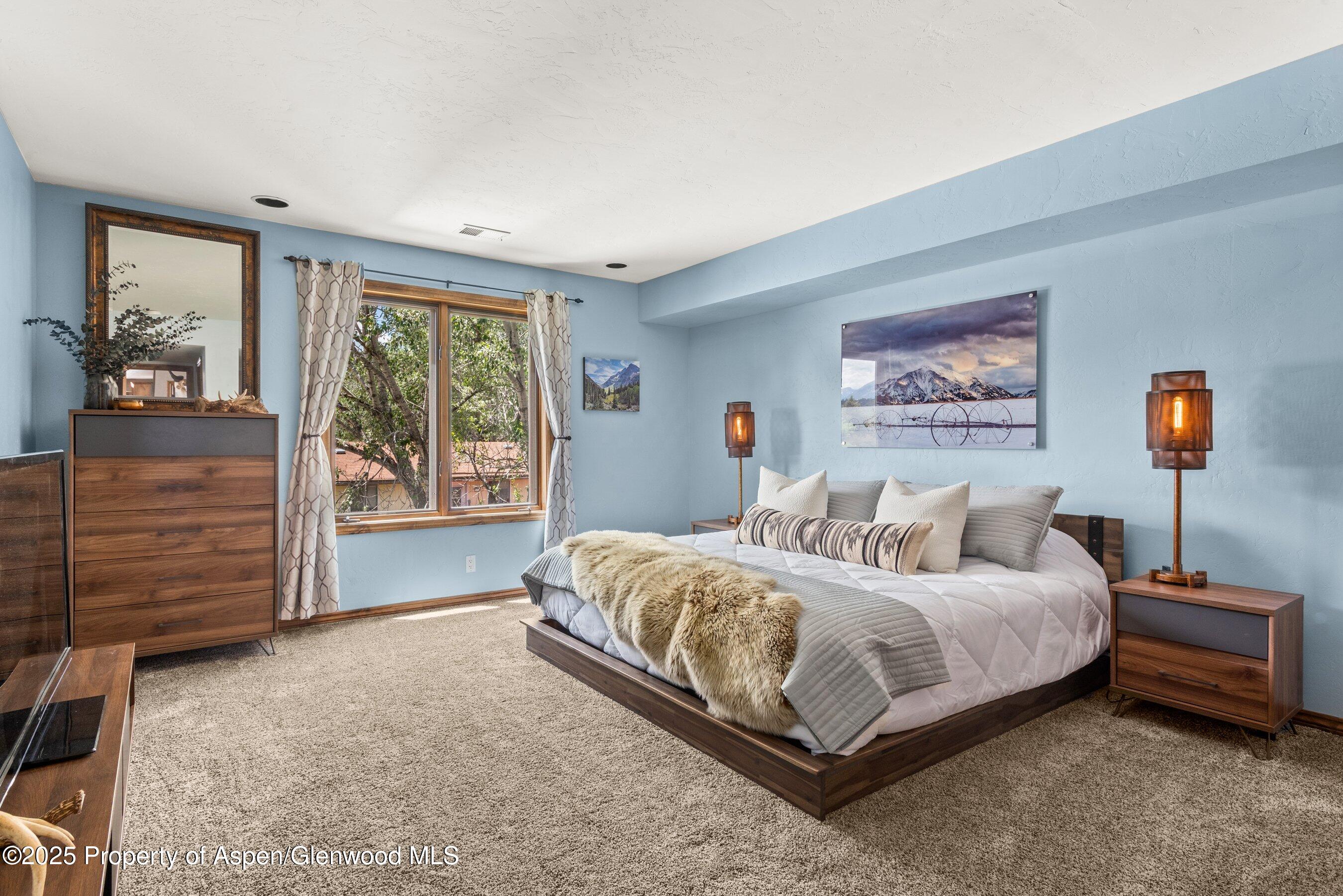 1472 W Main Street Carbondale CO 81623