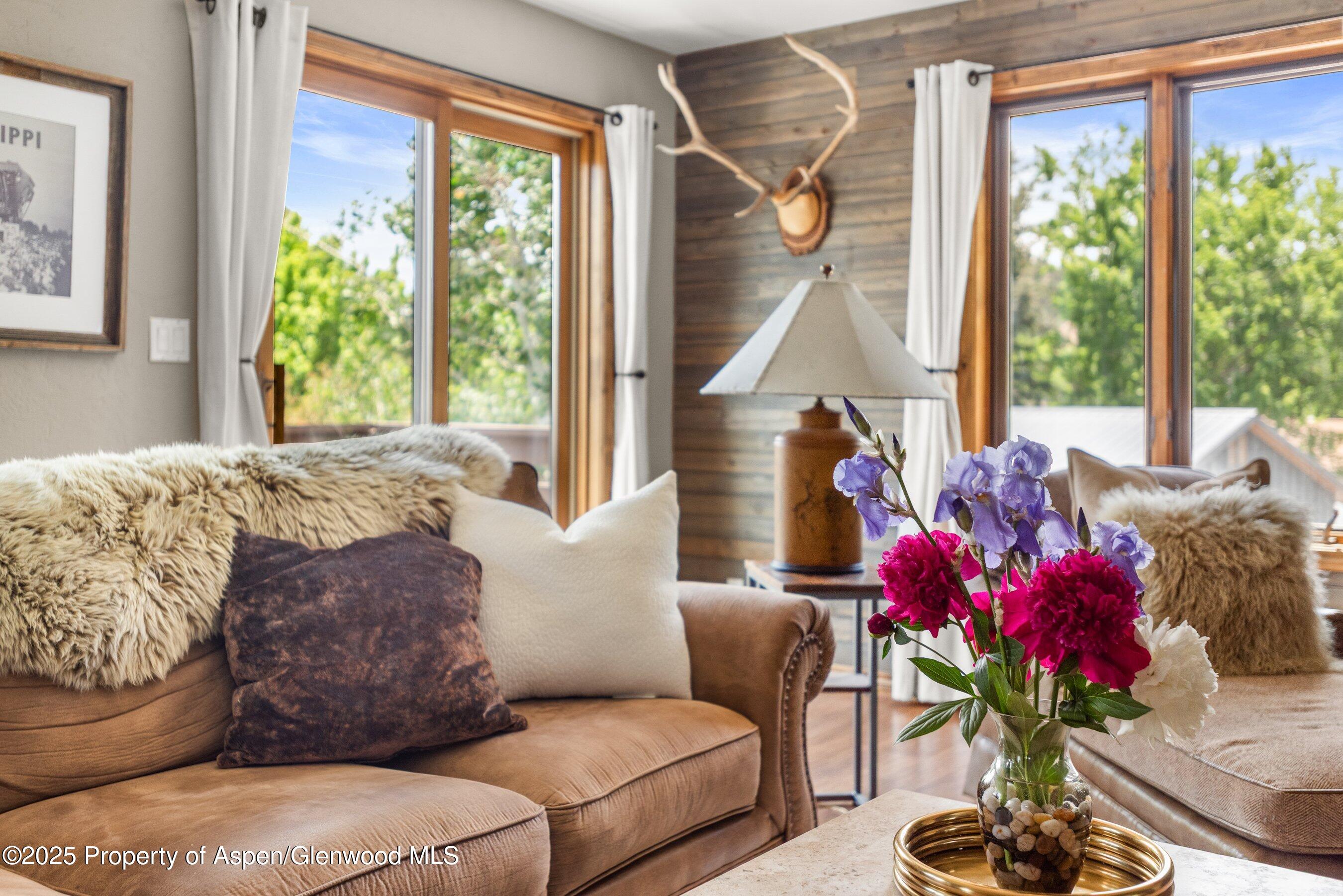 1472 W Main Street Carbondale CO 81623