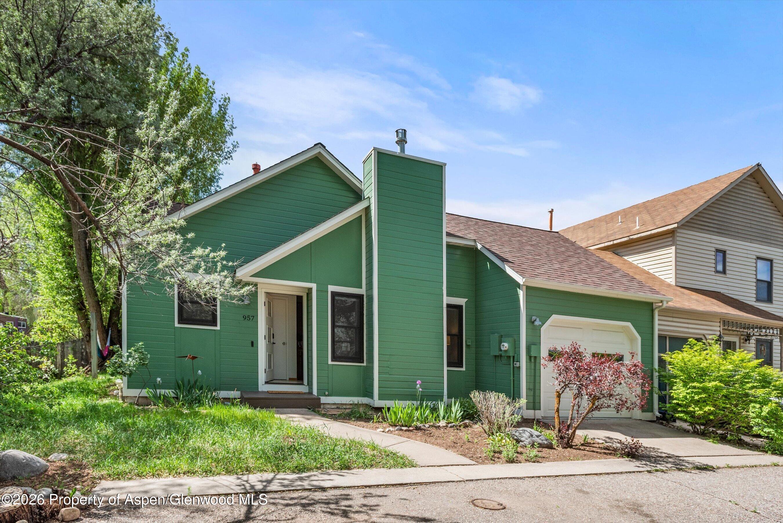 957 Buckingham Drive Carbondale CO 81623