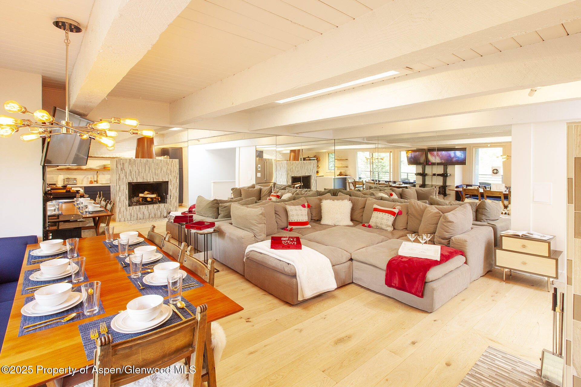 Aspen CO, 1039 E Cooper Avenue, Unit 16A