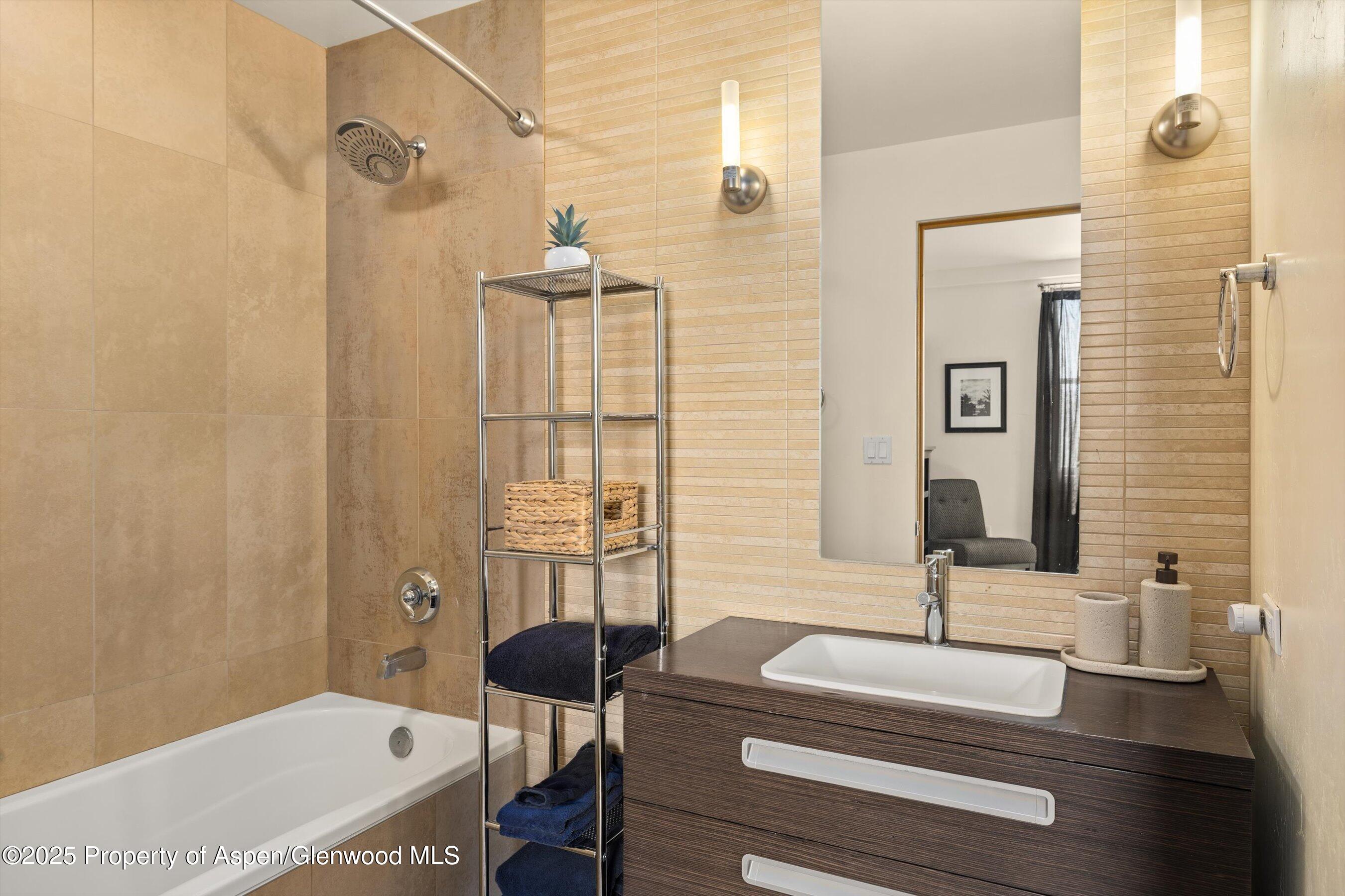 2633 Dolores Way Carbondale CO 81623