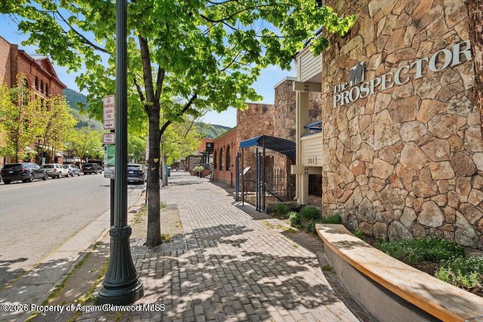 301 E Hyman Avenue Aspen CO 81611