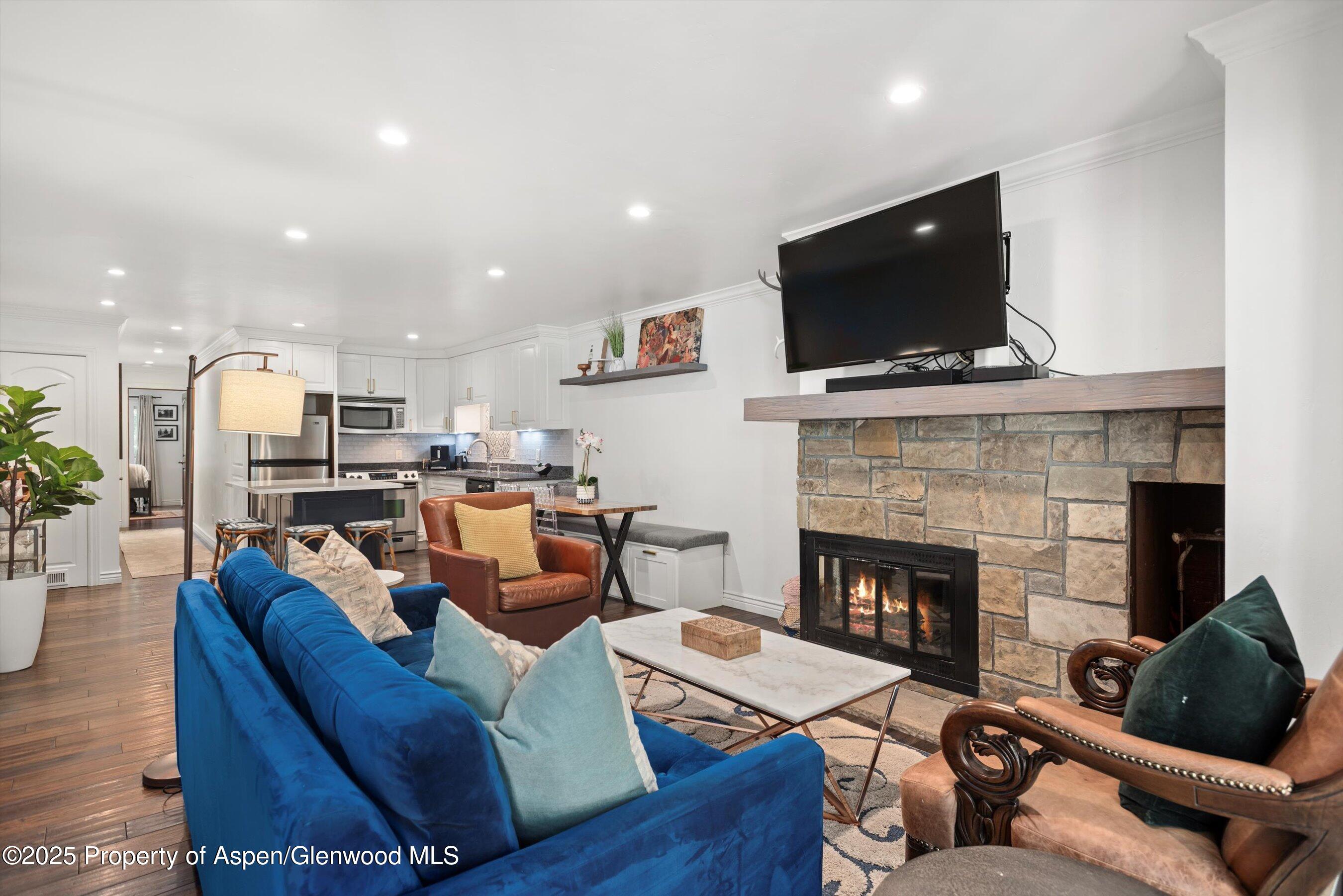 100 E Dean Street Aspen CO 81611
