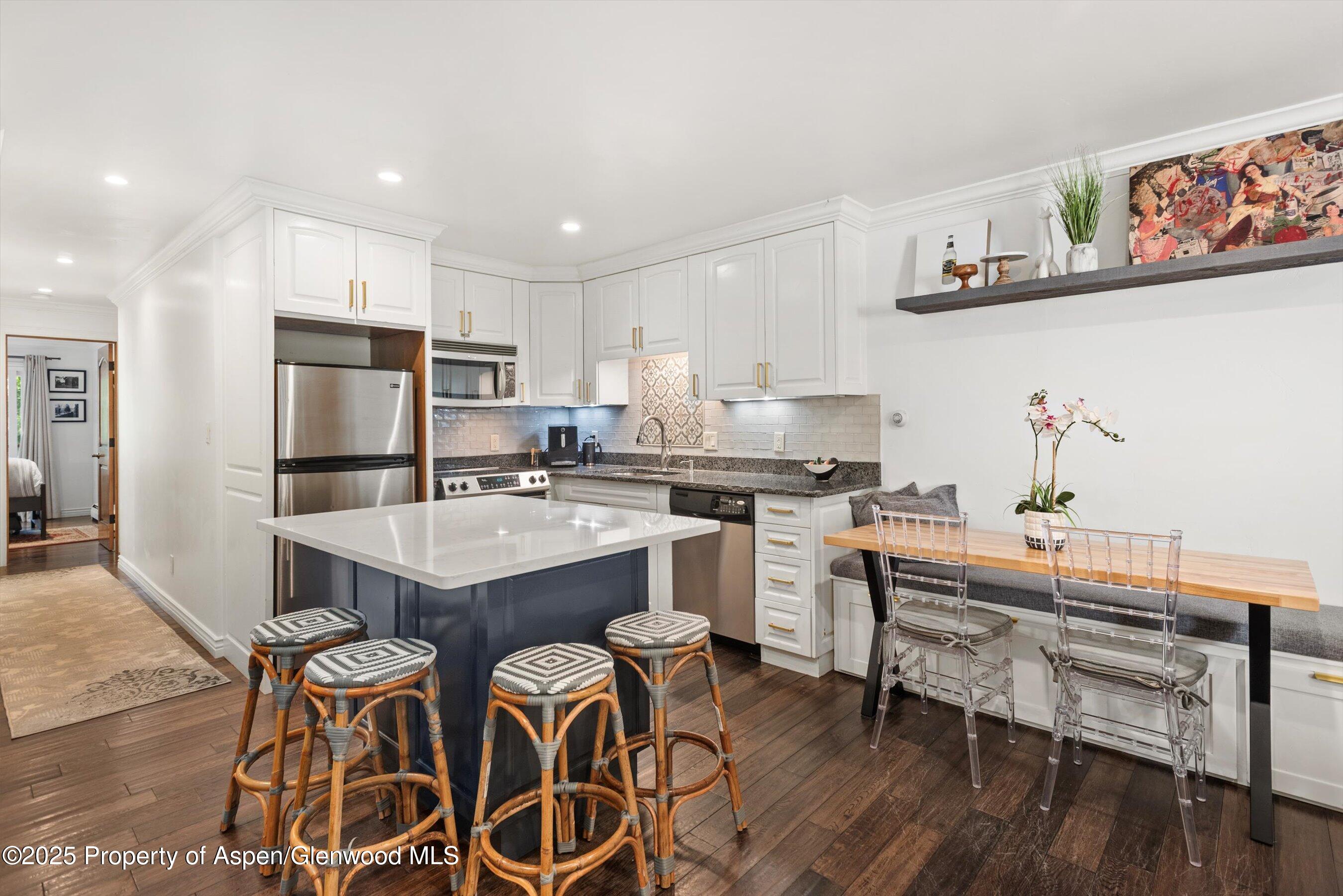 100 E Dean Street Aspen CO 81611