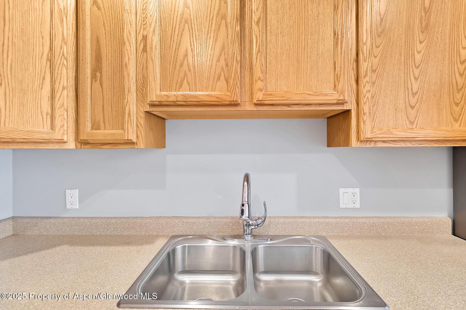 1012 East Avenue Rifle CO 81650