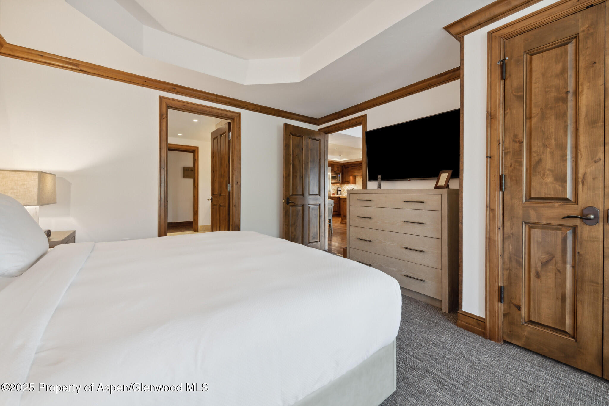 415 E Dean St., Unit 15, Week 33 Aspen CO 81611