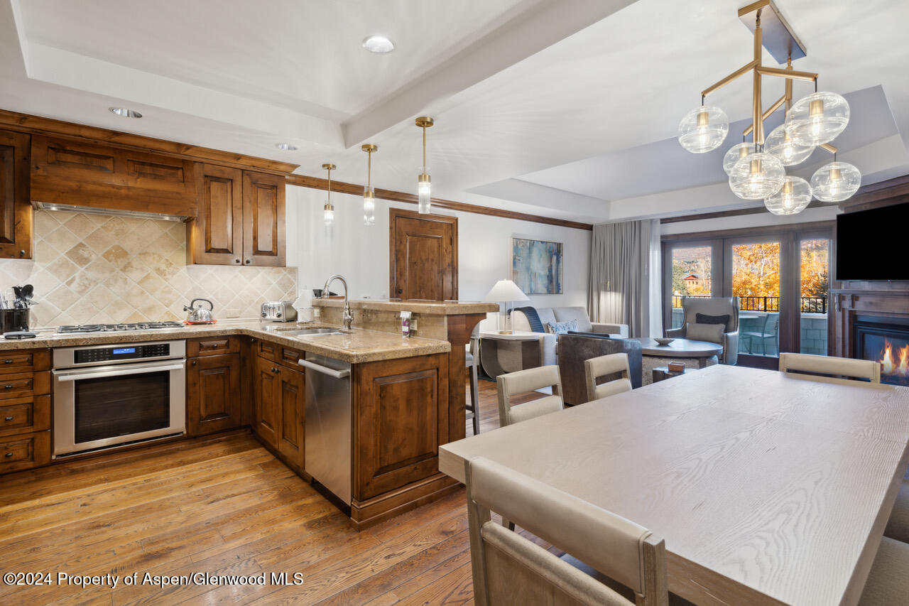 415 E Dean Street, Unit 16, Week 33 Aspen CO 81611