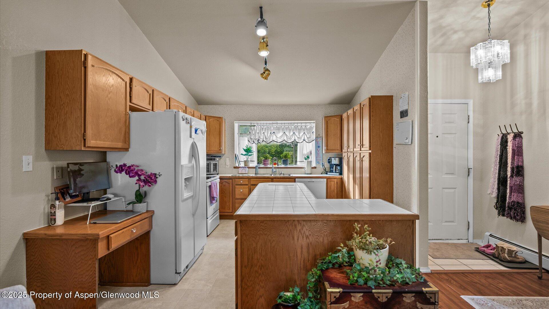 9 W Ridge Court Parachute CO 81635