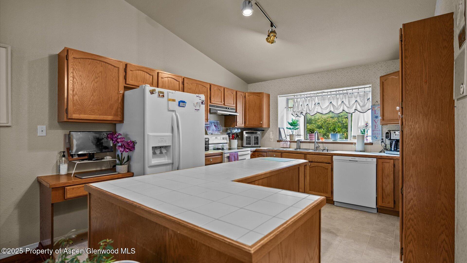 9 W Ridge Court Parachute CO 81635