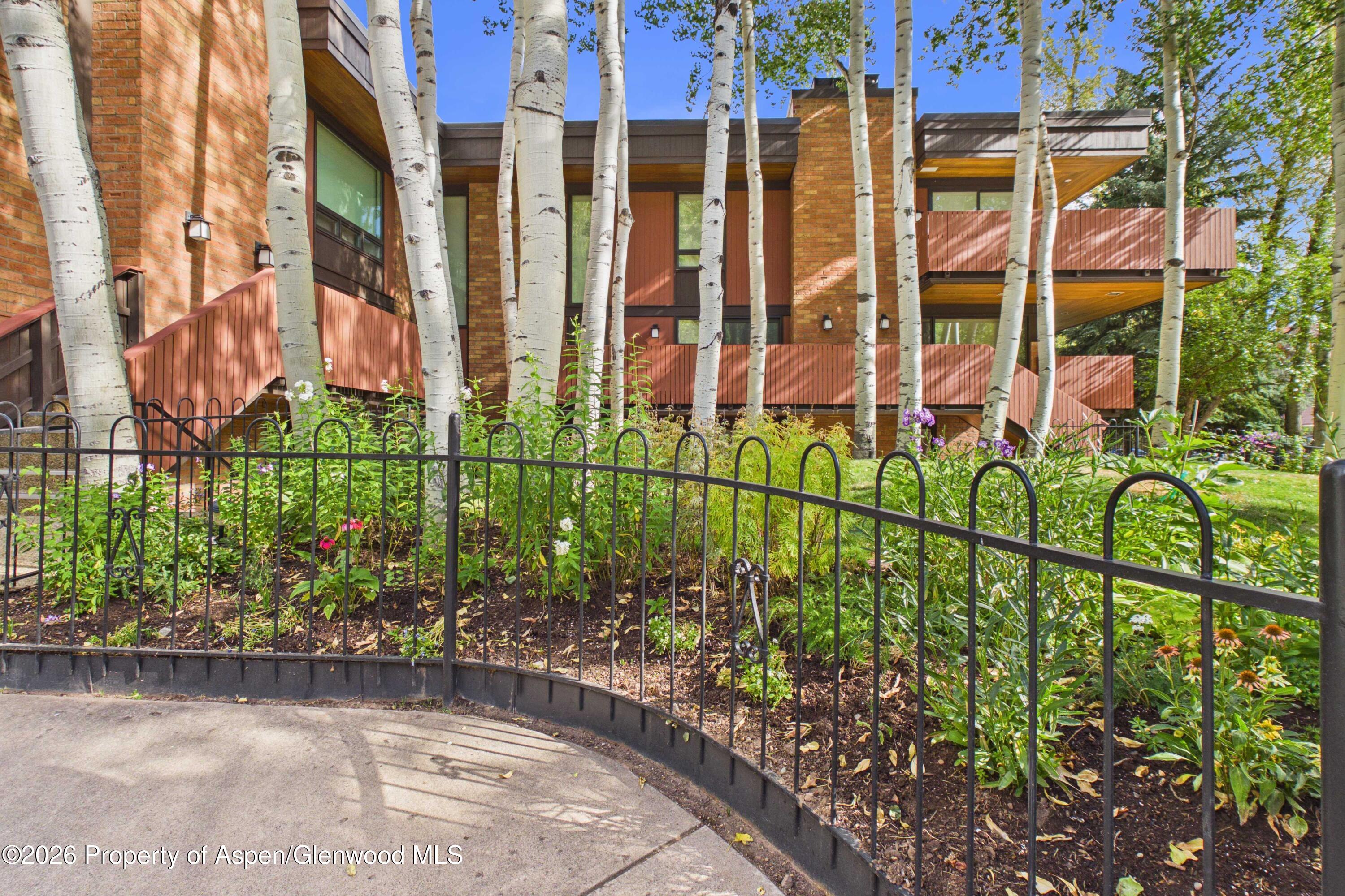 400 W Hopkins Avenue Aspen CO 81611