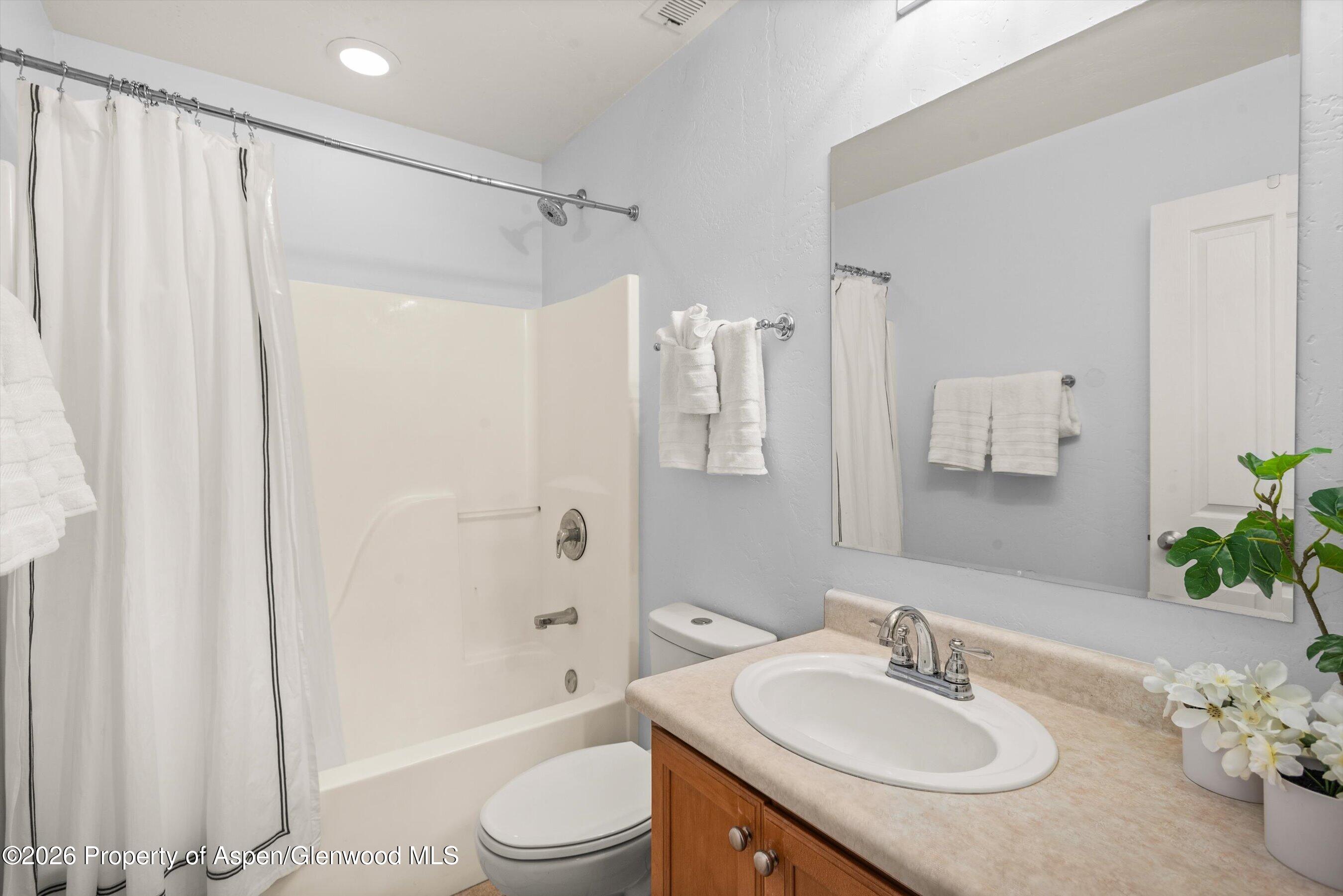 104 Lakeside Drive Basalt CO 81621