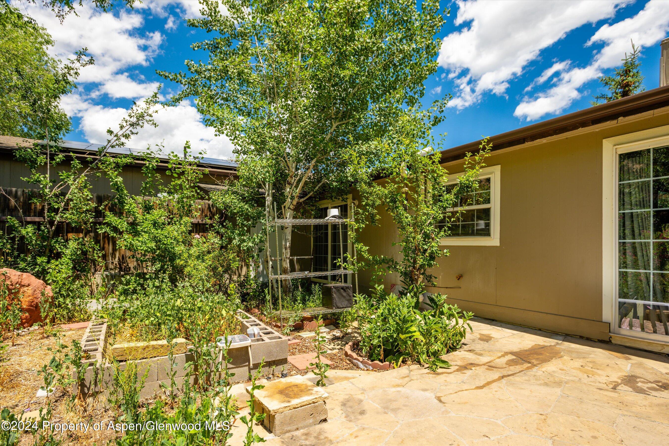 547 Park Avenue Rifle CO 81650