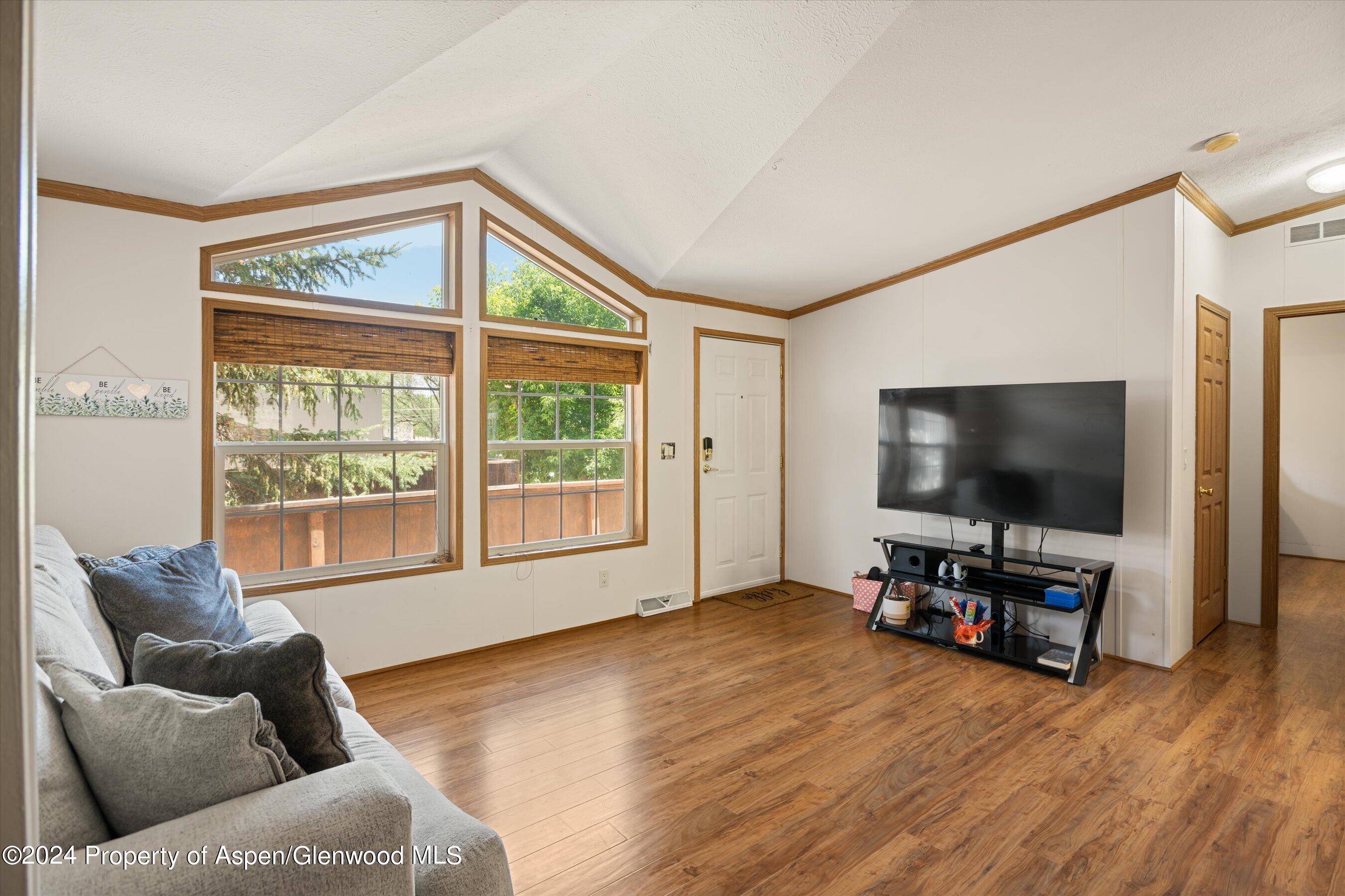 547 Park Avenue Rifle CO 81650