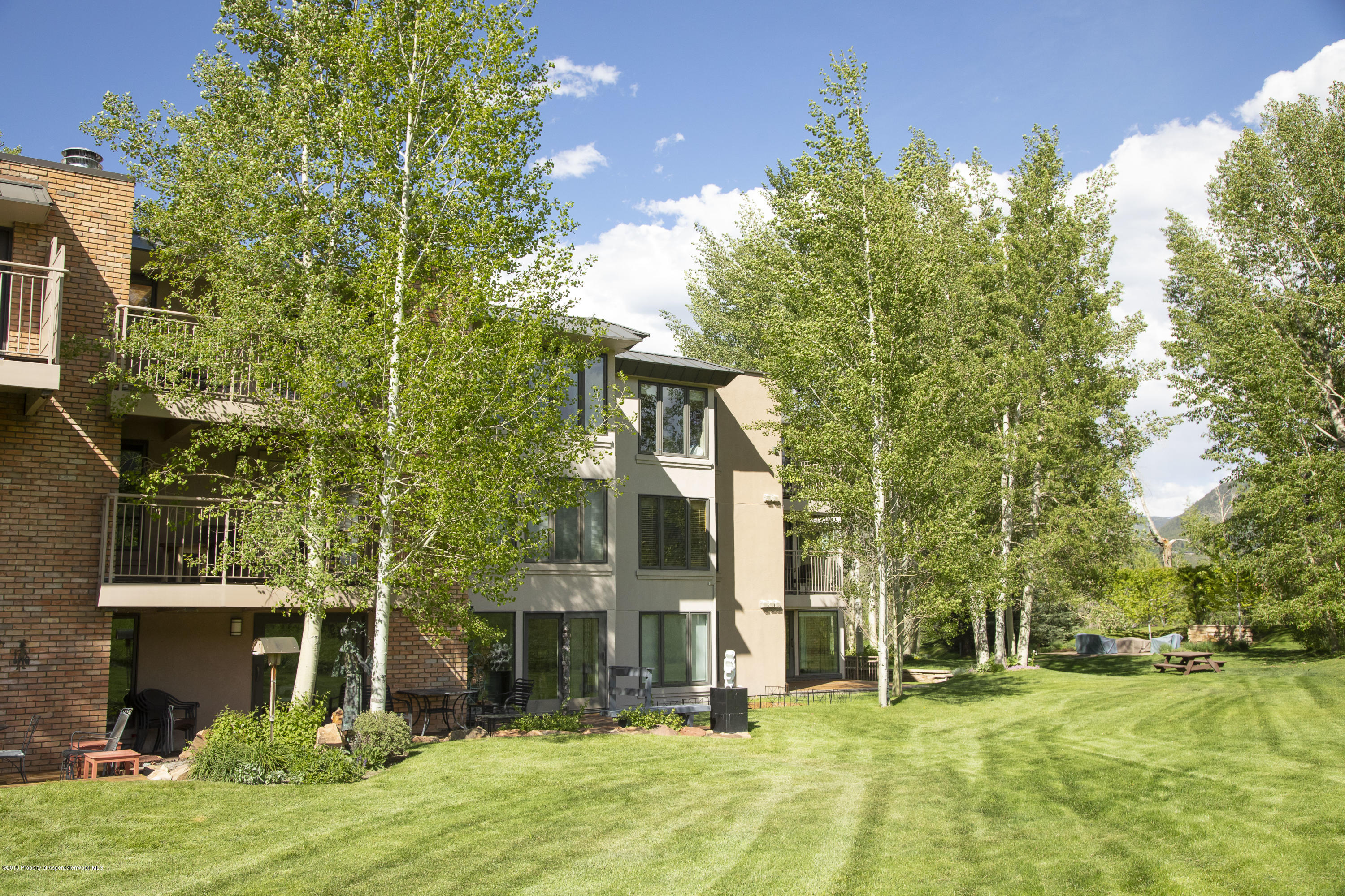 39060 Highway 82 Aspen CO 81611