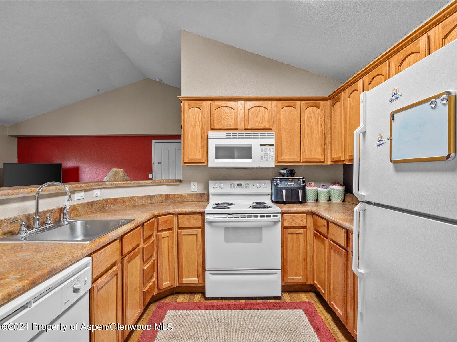 560 River View Drive New Castle CO 81647