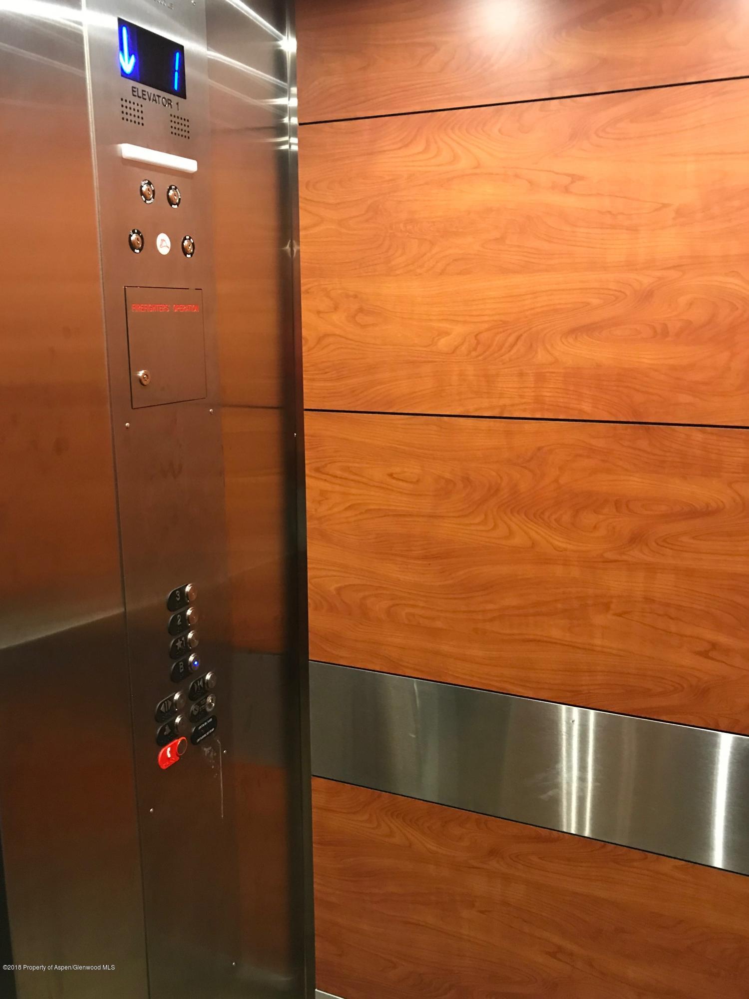 1527 Blake Avenue Glenwood Springs CO 81601