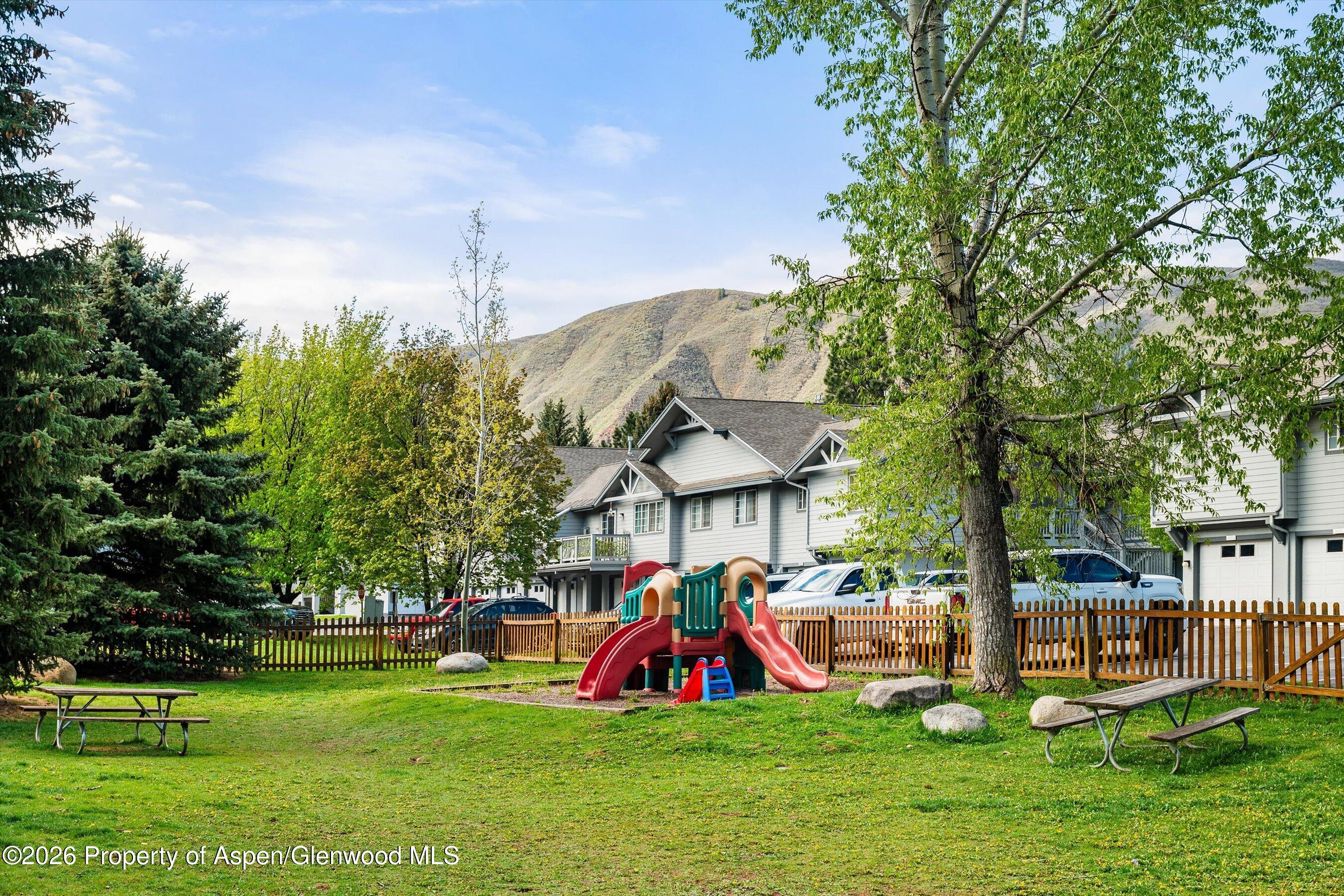5202 Elk Lane Basalt CO 81621