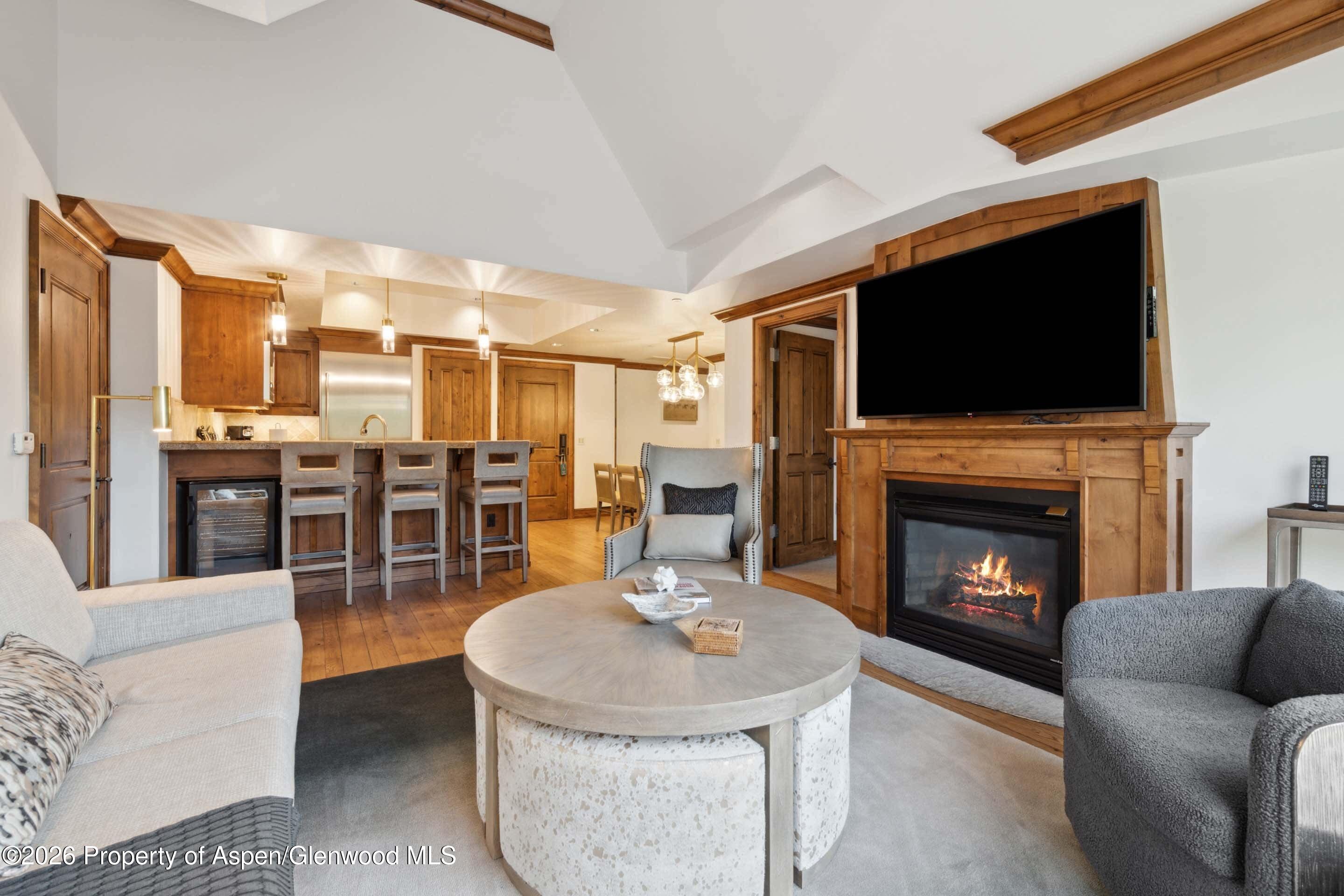 415 E Dean St, Unit 30, Week 10 Aspen CO 81611