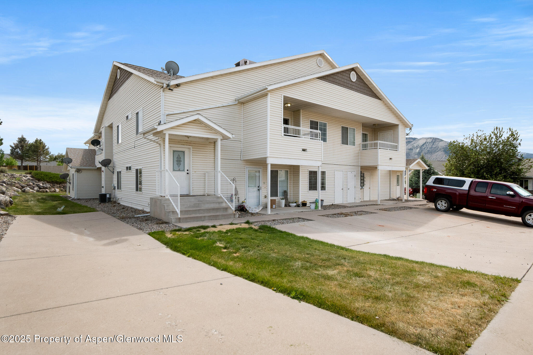 18 Angelica Circle Parachute CO 81635