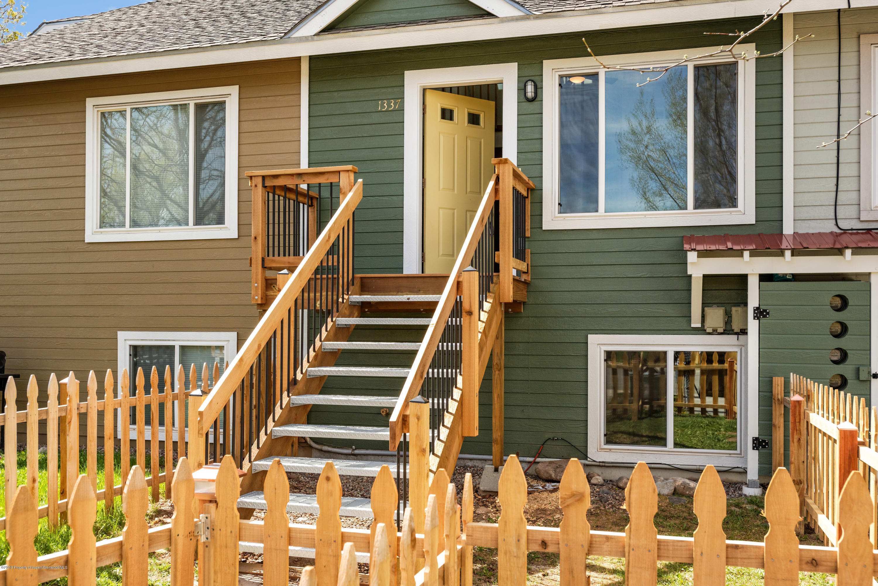 1337 Barber Drive Carbondale CO 81623