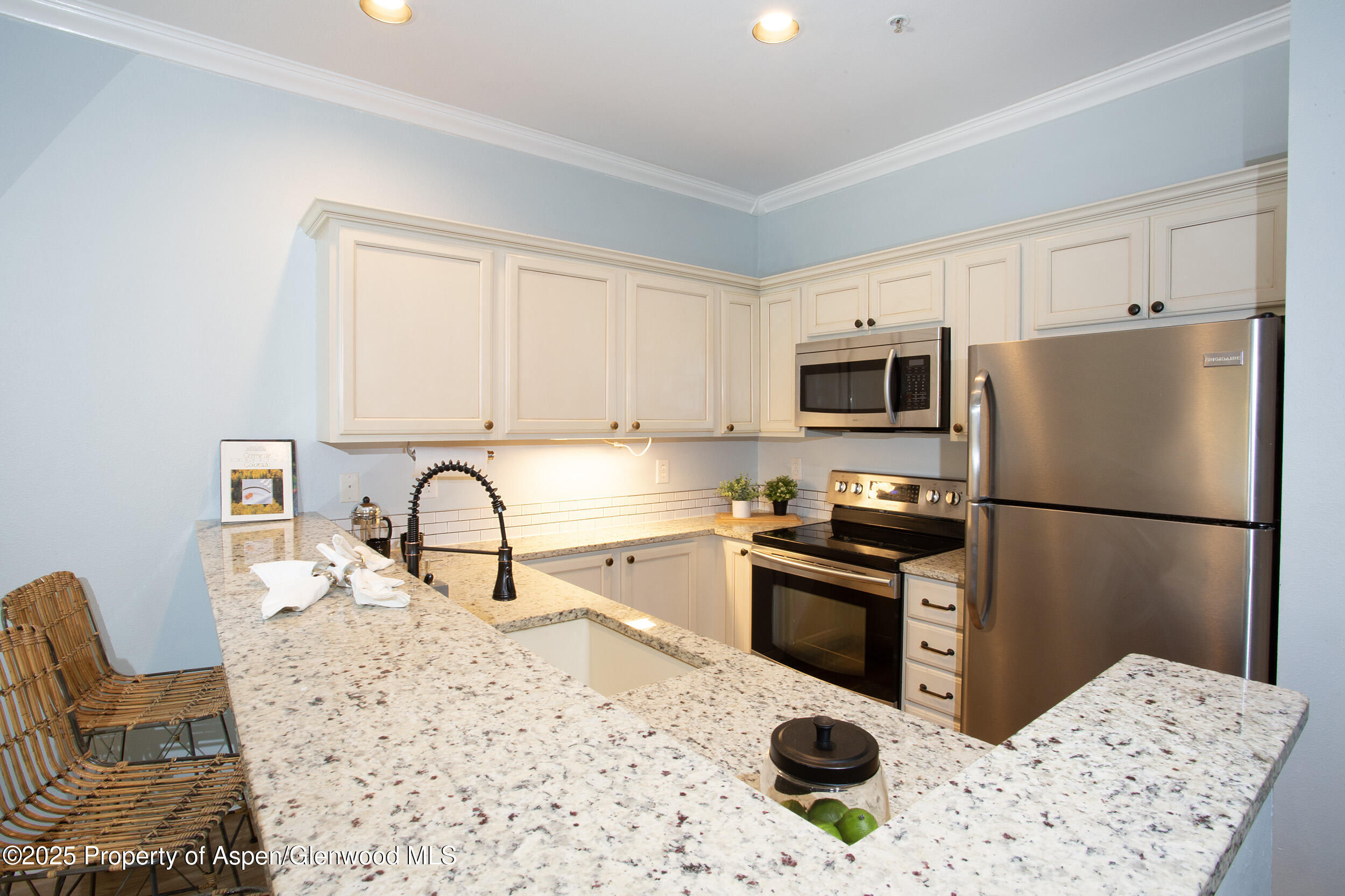 1400 E E Valley Road Basalt CO 81621